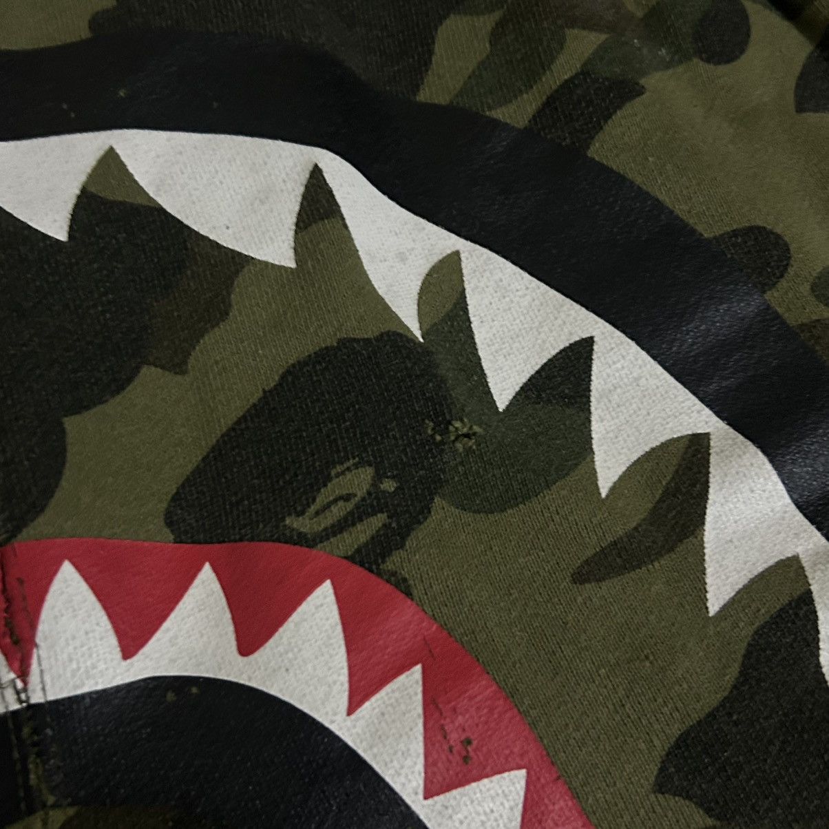 Bape TRASHED Bape Shark Shorts Size US 28 / EU 44 - 3 Thumbnail