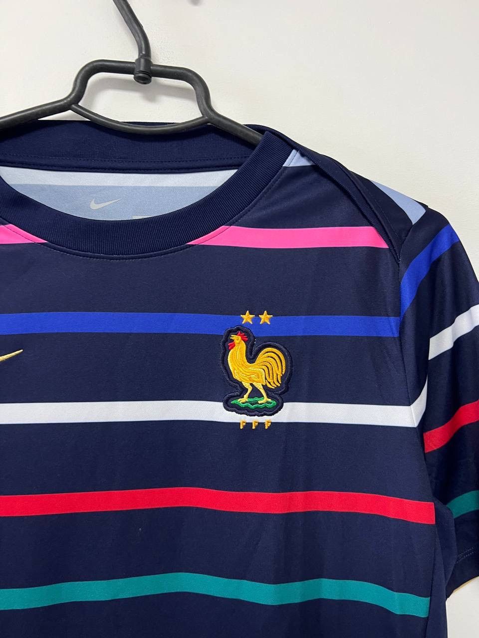 Nike France 2024/2025 Pre match Football Shirt Mailot Nike M Size US M / EU 48-50 / 2 - 5 Thumbnail