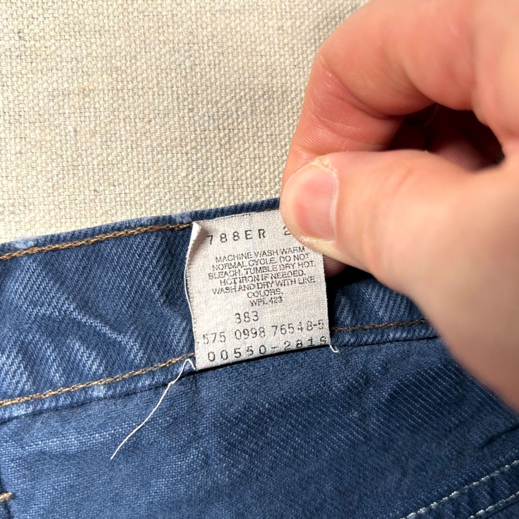 Levi's VINTAGE Levi's 550 Jeans Mens 34x32 Relaxed Fit USA Made Denim Blue 5-Pocket 31 Inseam 90s Style Mens Jeans Size US 34 / EU 50 - 5 Thumbnail