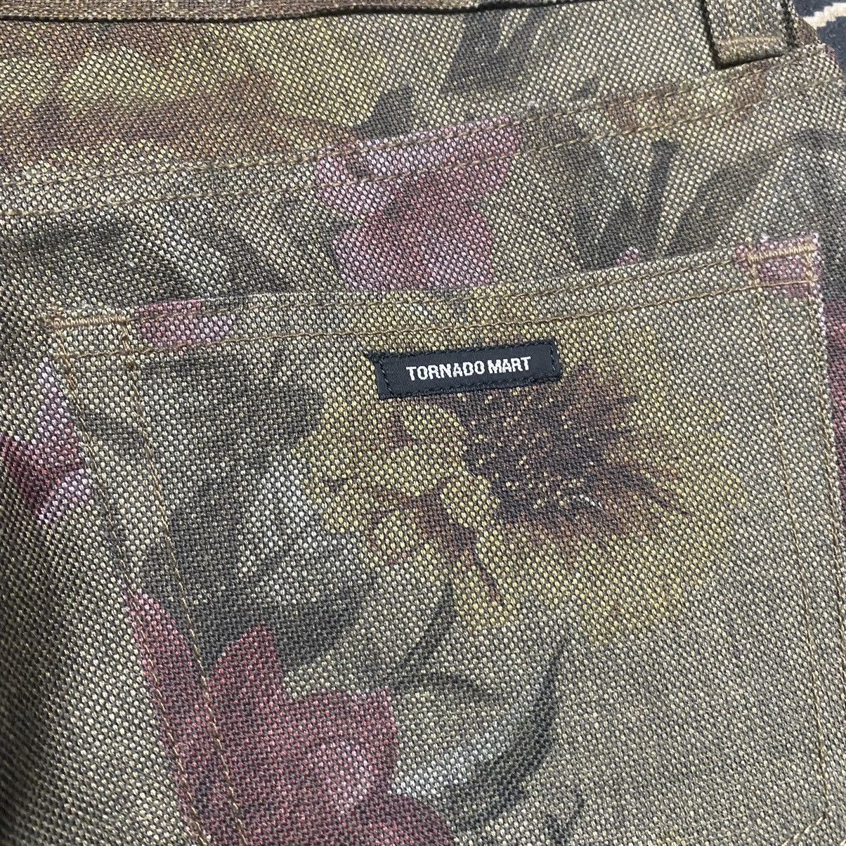 Tornado Mart Tornado Mart Floral Flare Jeans Size US 32 / EU 48 - 21 Thumbnail
