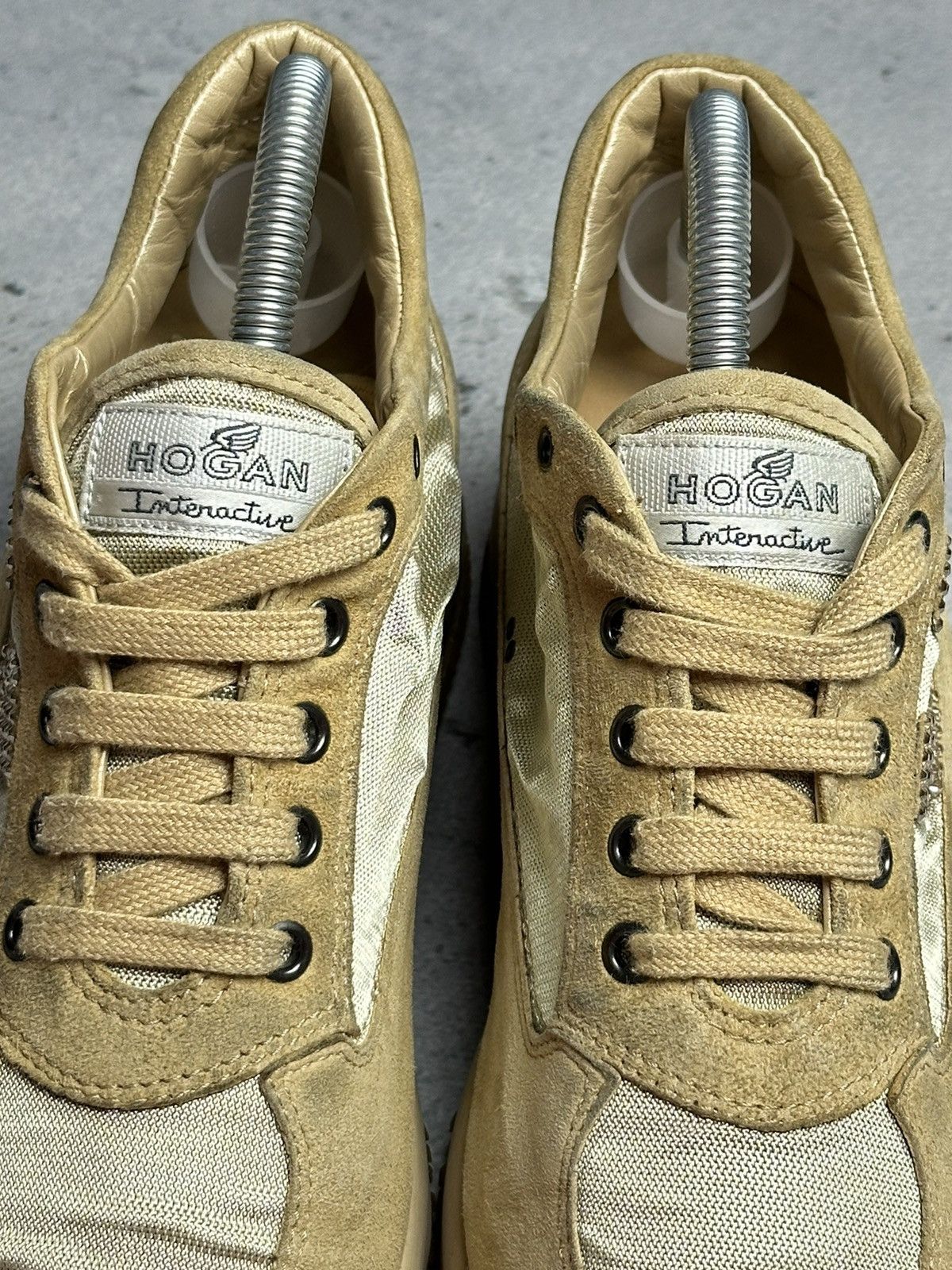 Hogan Hogan Interactive Low Snickers Suede Luxury Italy Brand Size US 10.5 / IT 40.5 - 13 Thumbnail