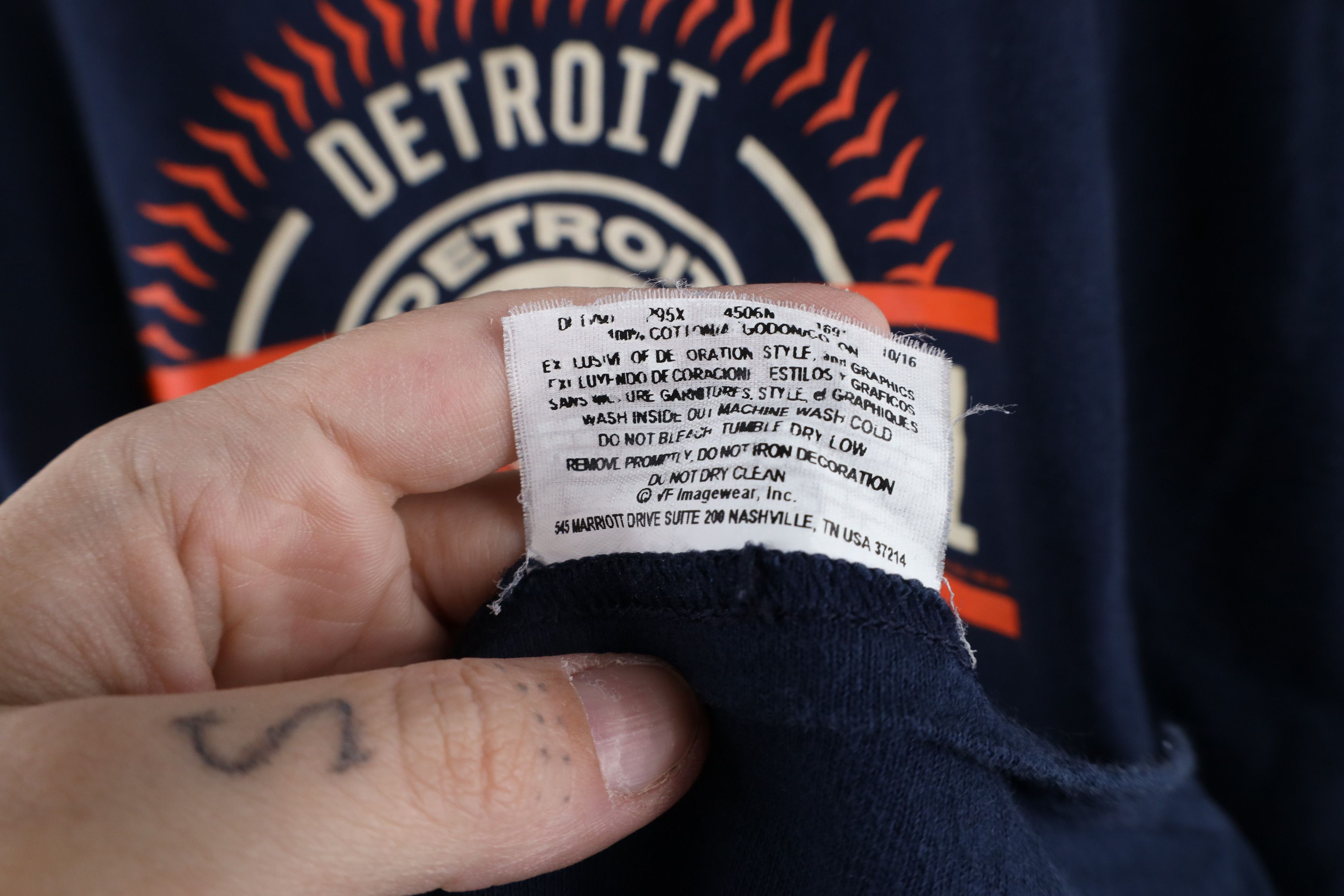 Vintage Vintage Y2K Detroit Tigers Baseball Short Sleeve T-Shirt Size US XXL / EU 58 / 5 - 7 Thumbnail