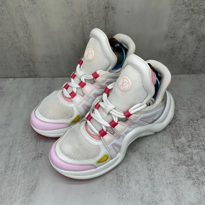 Louis Vuitton Louis Vuitton Archlight Running Shoes for Women -2508 Size US 6 / IT 36 - 1 Thumbnail