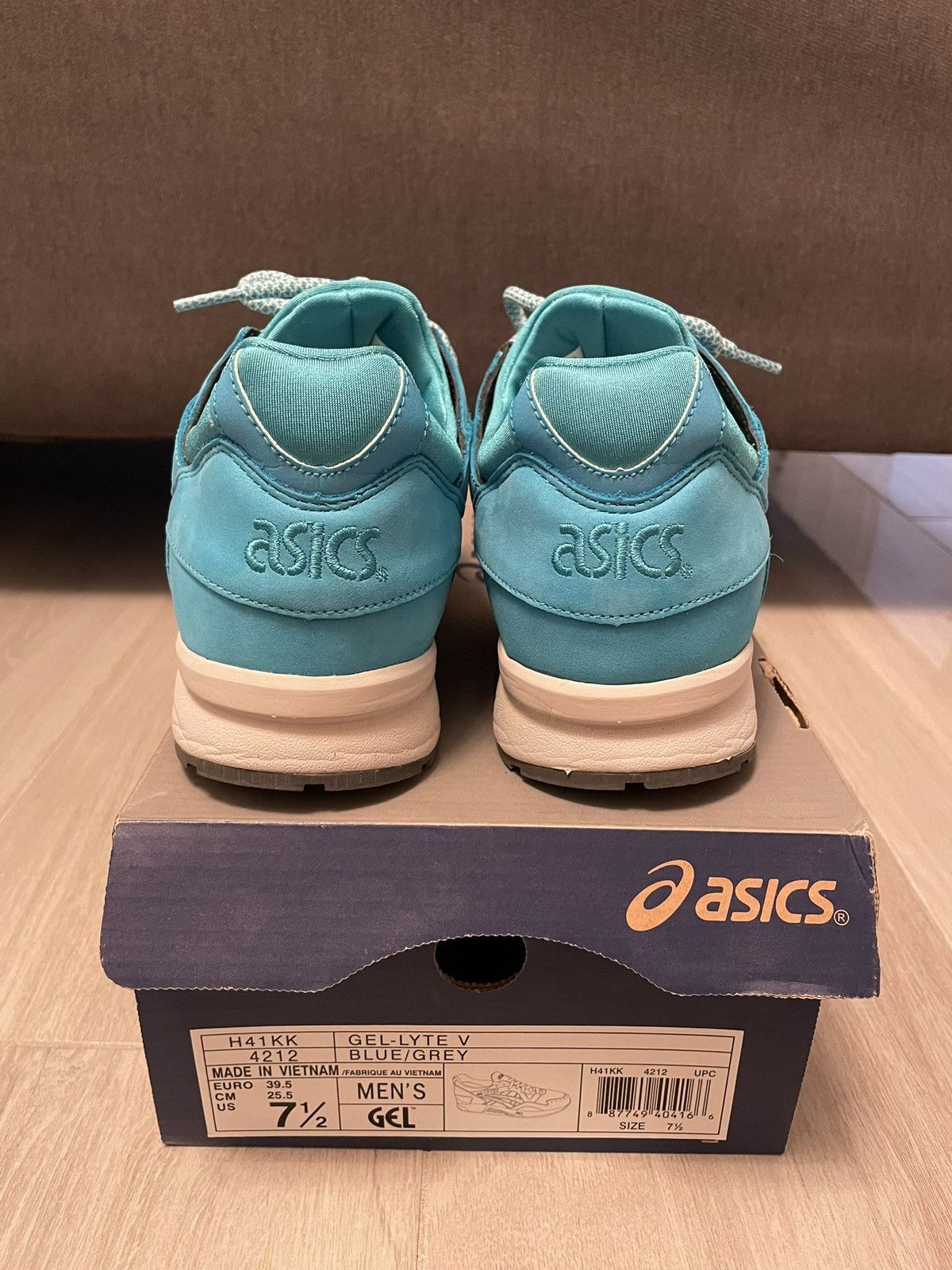 Asics Asics Gel Lyte V Cove 2014 Ronnie Fieg Kith Size US 7.5 / EU 40-41 - 3 Thumbnail