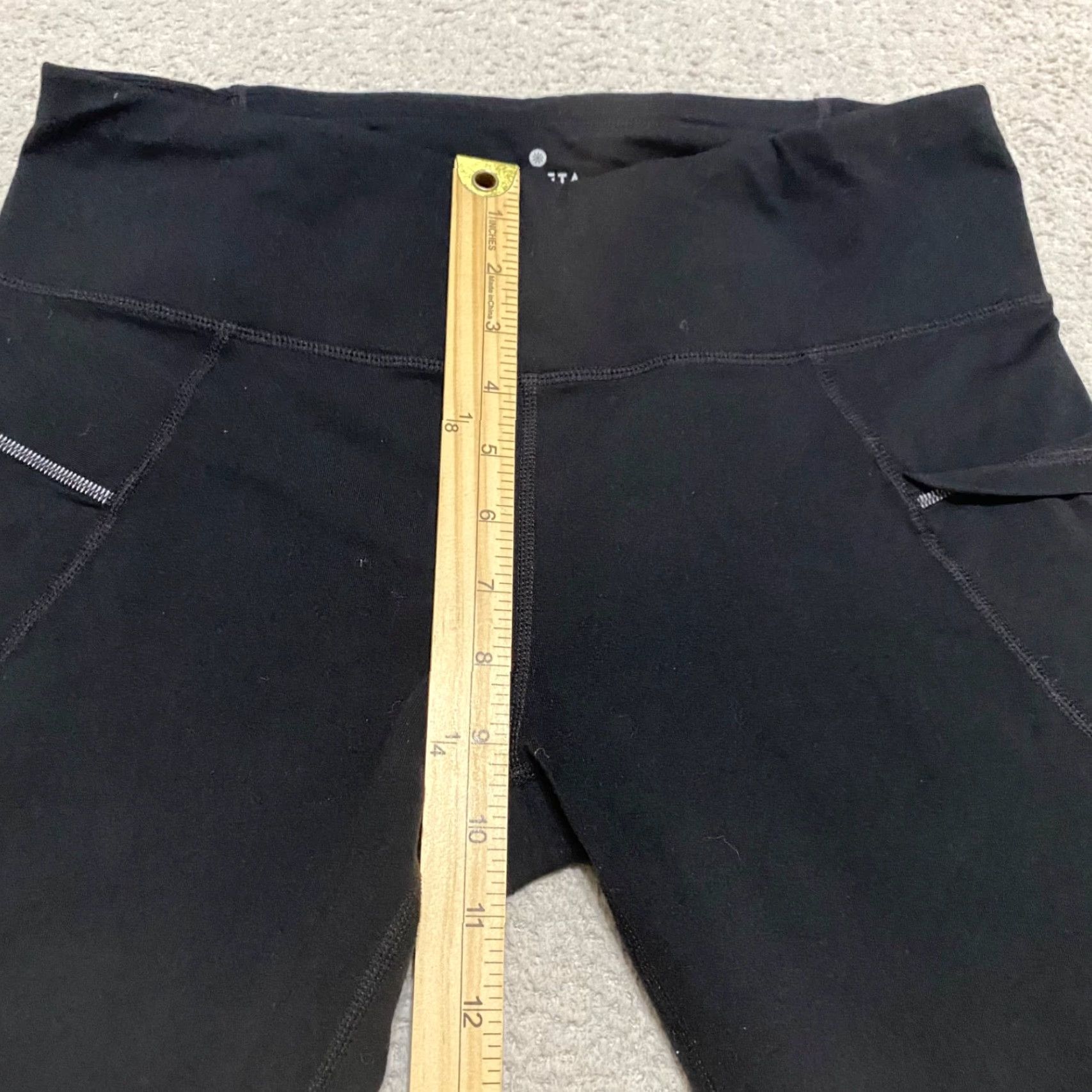 Athleta Athleta Leggings Capri Womens Large Black Pockets Seamless Athletic Capris Yoga Gym Cross-Training 21in Inseam Size 36" / US 14 / IT 50 - 4 Thumbnail