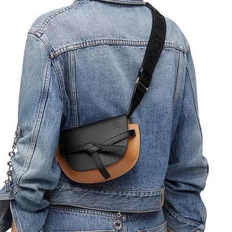 loewe Saddle bag 2503-Nextarrow