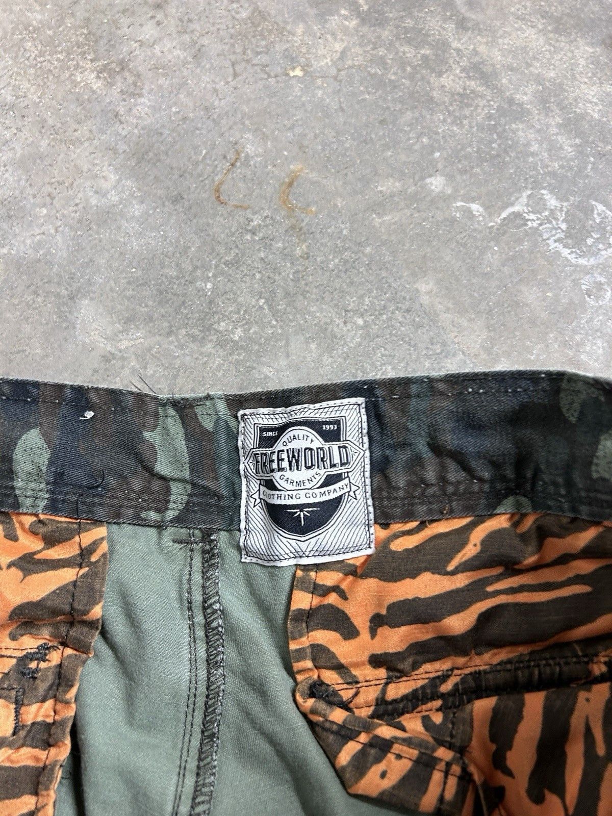American Apparel Free World Camo Utility Cargo Short Size 36 Size US 36 / EU 52 - 3 Thumbnail