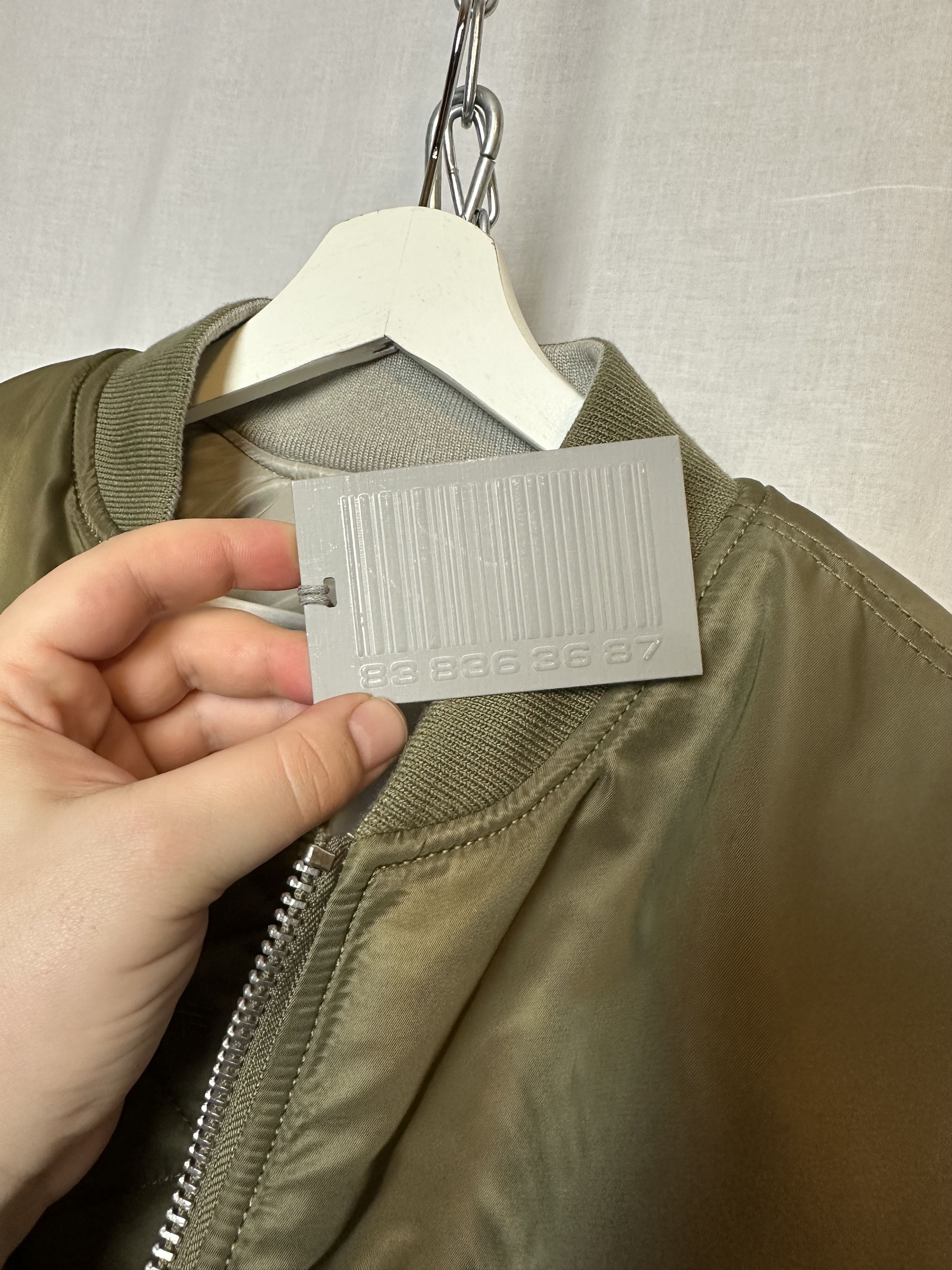 Vetements BNWT padded shoulders barcode bomber Size US S / EU 44-46 / 1 - 6 Thumbnail