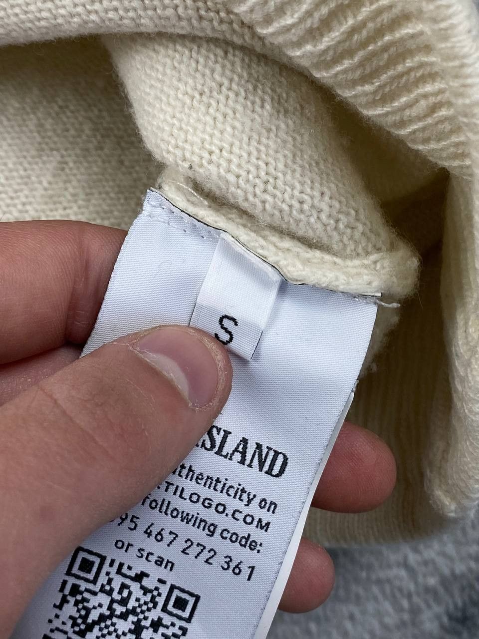 Stone Island Stone Island Knit Sweater Wool Men Size S White Size US S / EU 44-46 / 1 - 11 Thumbnail