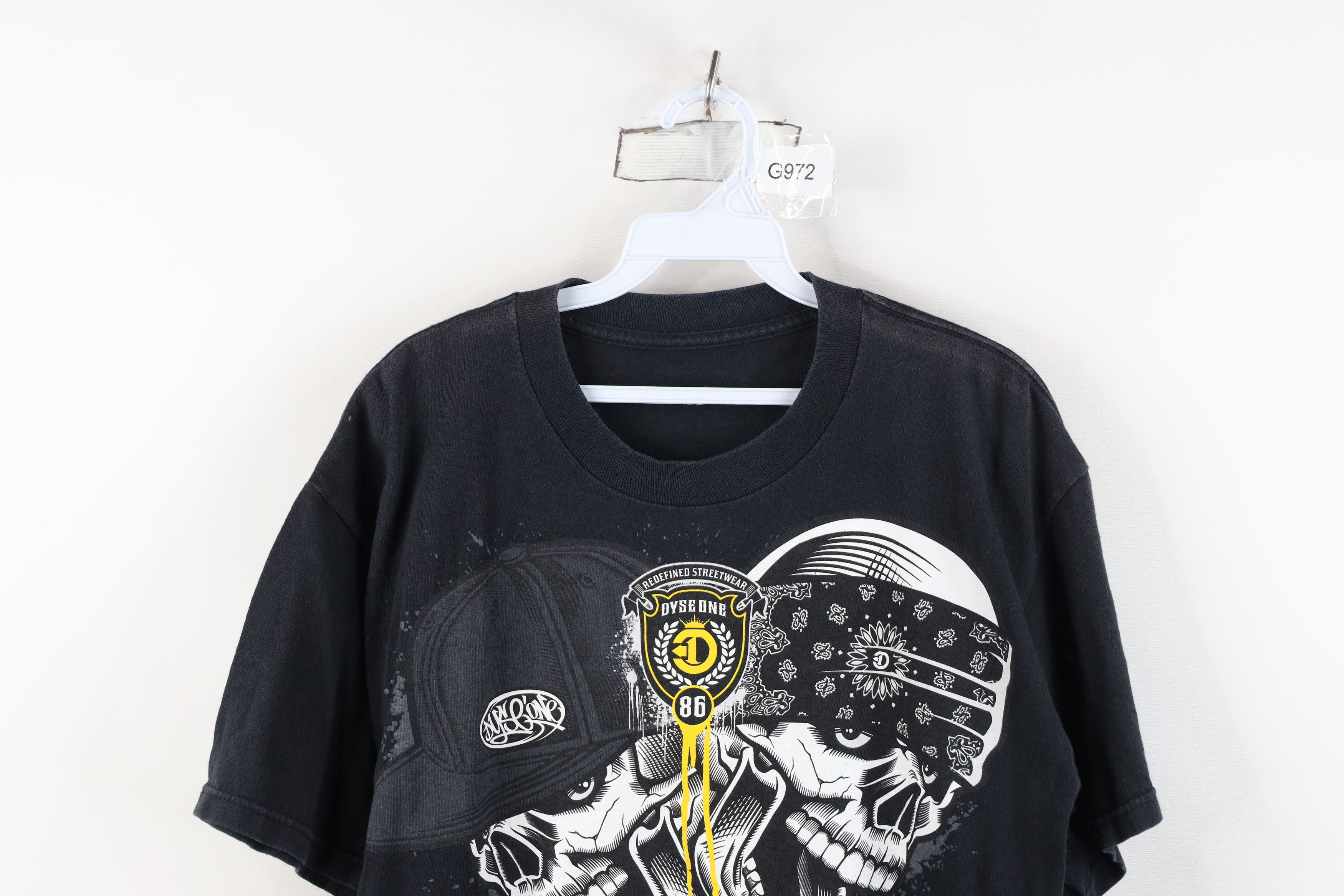 Vintage Vintage Y2K Streetwear Sick and Twisted Skull T-Shirt Black Size US L / EU 52-54 / 3 - 2 Thumbnail