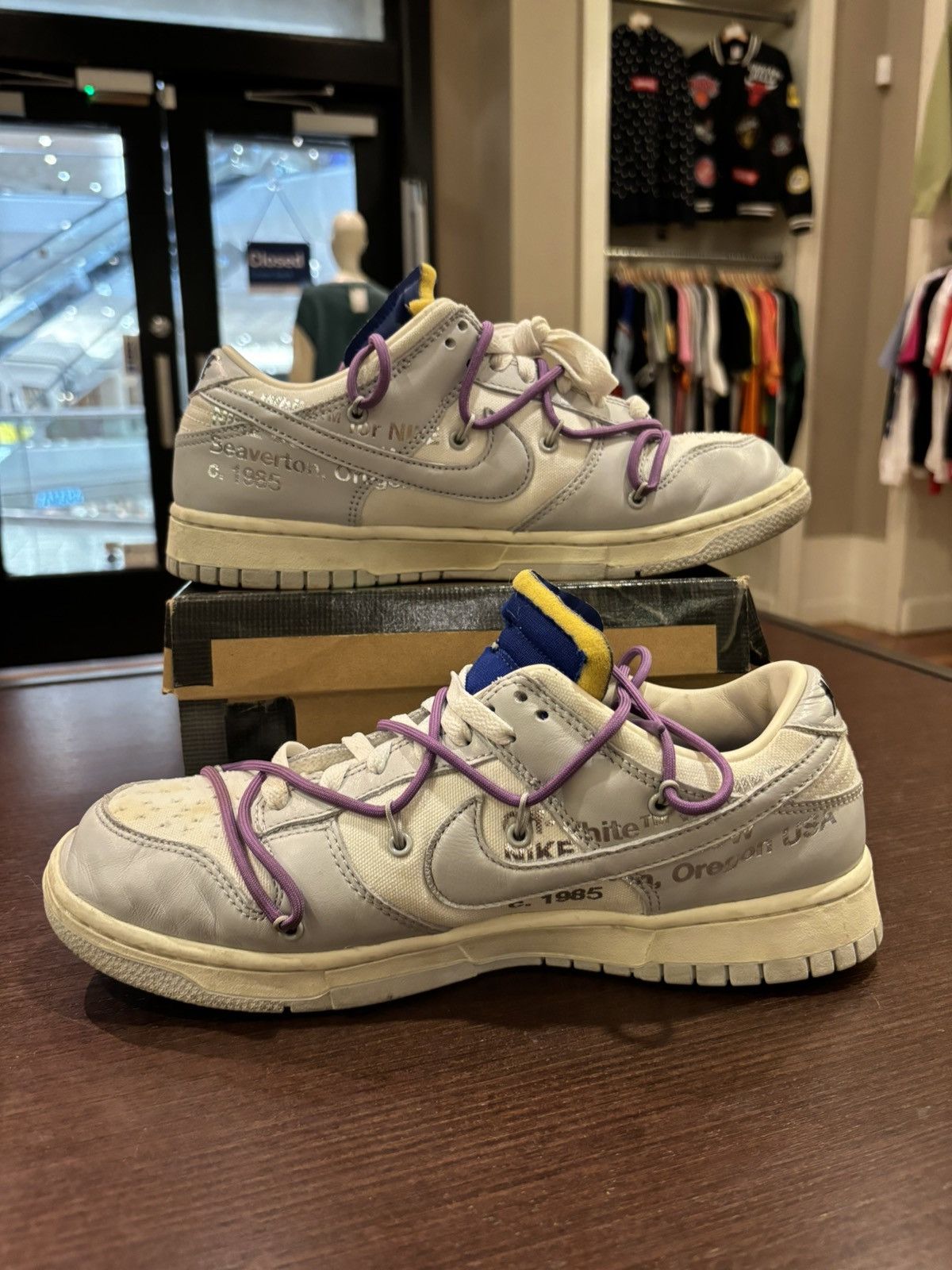 Nike × Off-White Nike Dunk Low Off-White Lot 48 Size US 9.5 / EU 42-43 - 3 Thumbnail