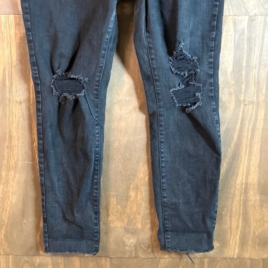 Aeropostale Aeropostale Jeans Womens Black High Rise Distressed Jegging Stretch 12R Size 24" / US 00 / IT 34 - 3 Thumbnail