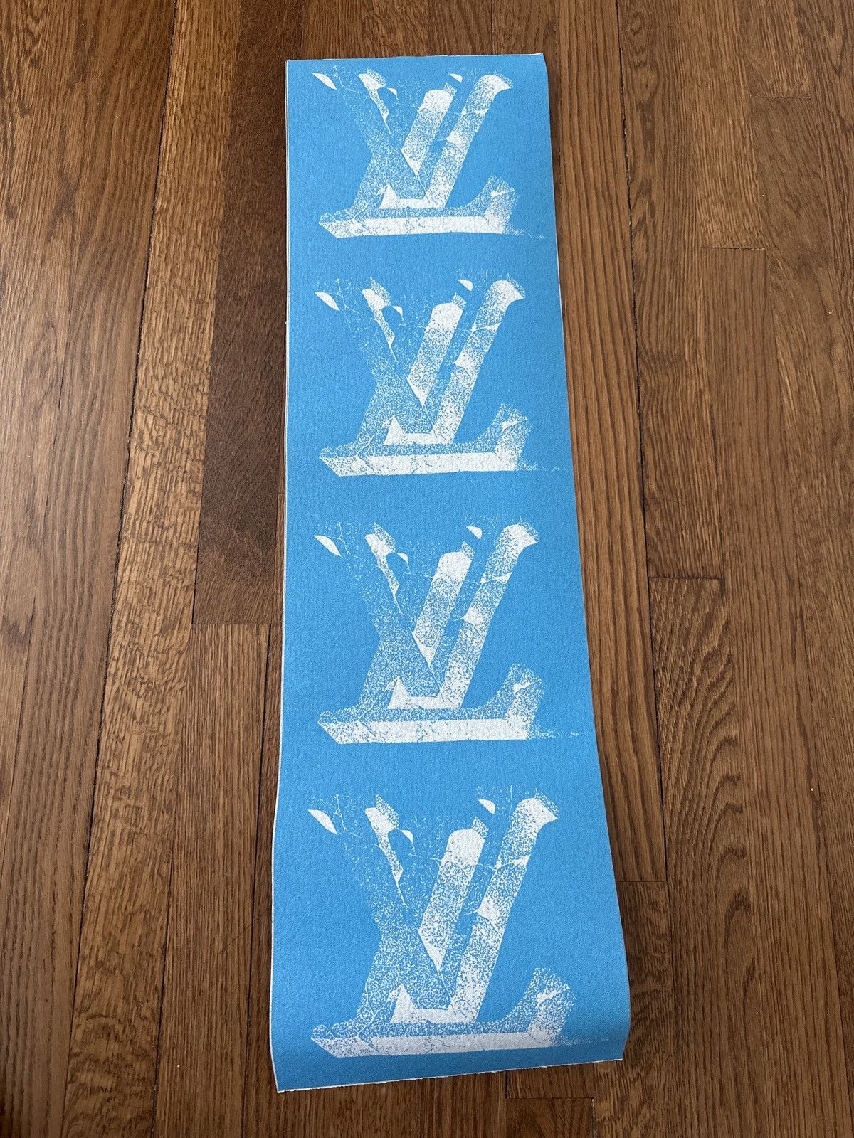 Louis Vuitton Louis Vuitton Virgil Abloh Grip Tape Size ONE SIZE - 1 Thumbnail