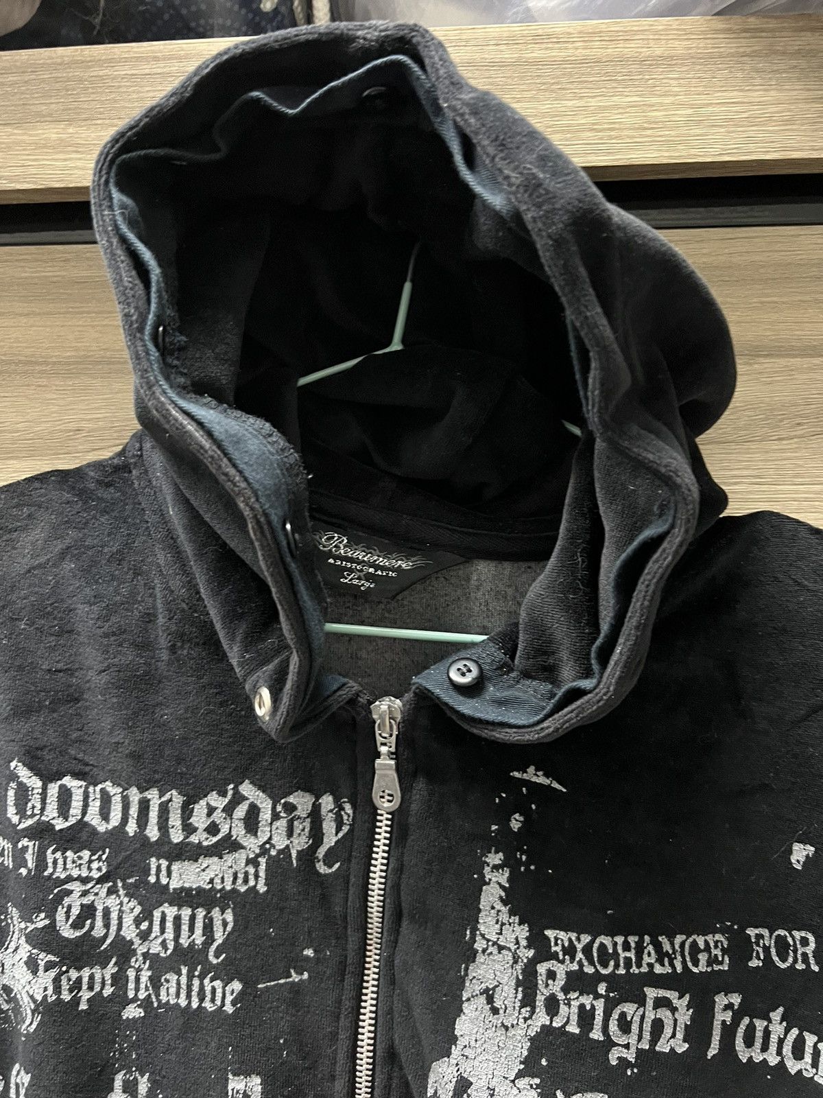 Punk and Yo Sweaters hoodies black velvet skull punk rock Size US L / EU 52-54 / 3 - 4 Thumbnail