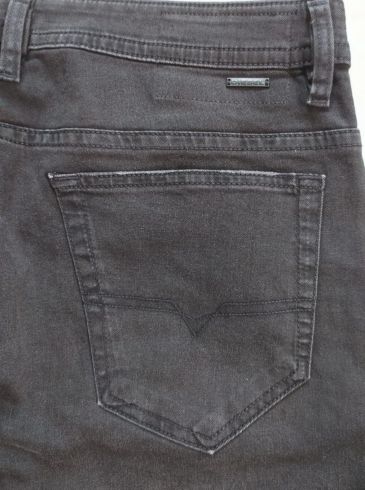 Diesel Diesel THOMMER-C L.32 MENS JEANS T/9605 Size US 34 / EU 50 - 11 Thumbnail