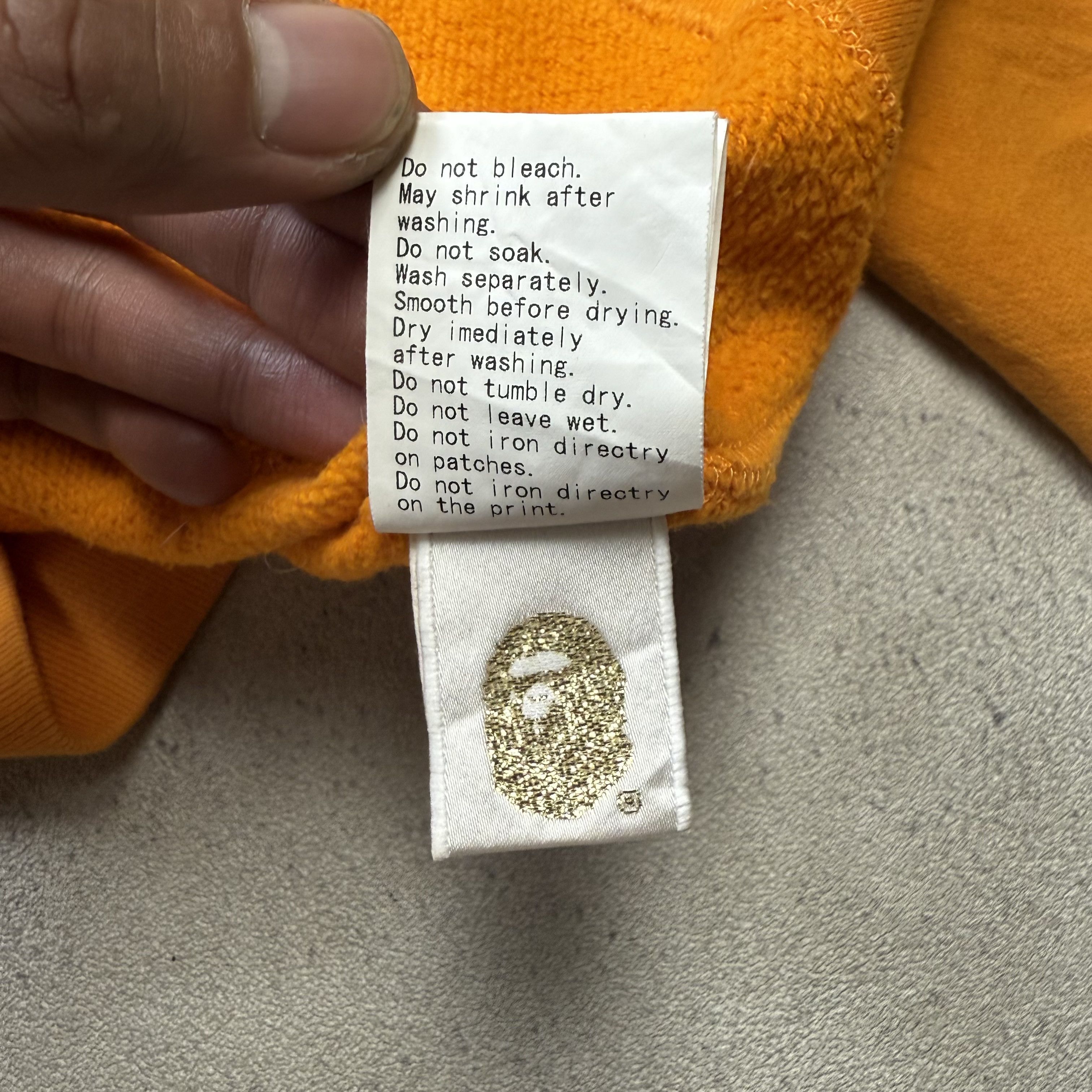 Bape Bape Orange Tiger Shark Hoodie Orange Size US S / EU 44-46 / 1 - 15 Thumbnail