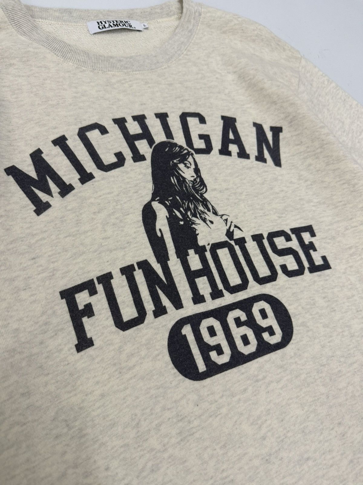 Hysteric Glamour ⚡️ HYSTERIC GLAMOUR MICHIGAN FUN HOUSE 1969 SWEATSHIRT - L Size US M / EU 48-50 / 2 - 4 Thumbnail