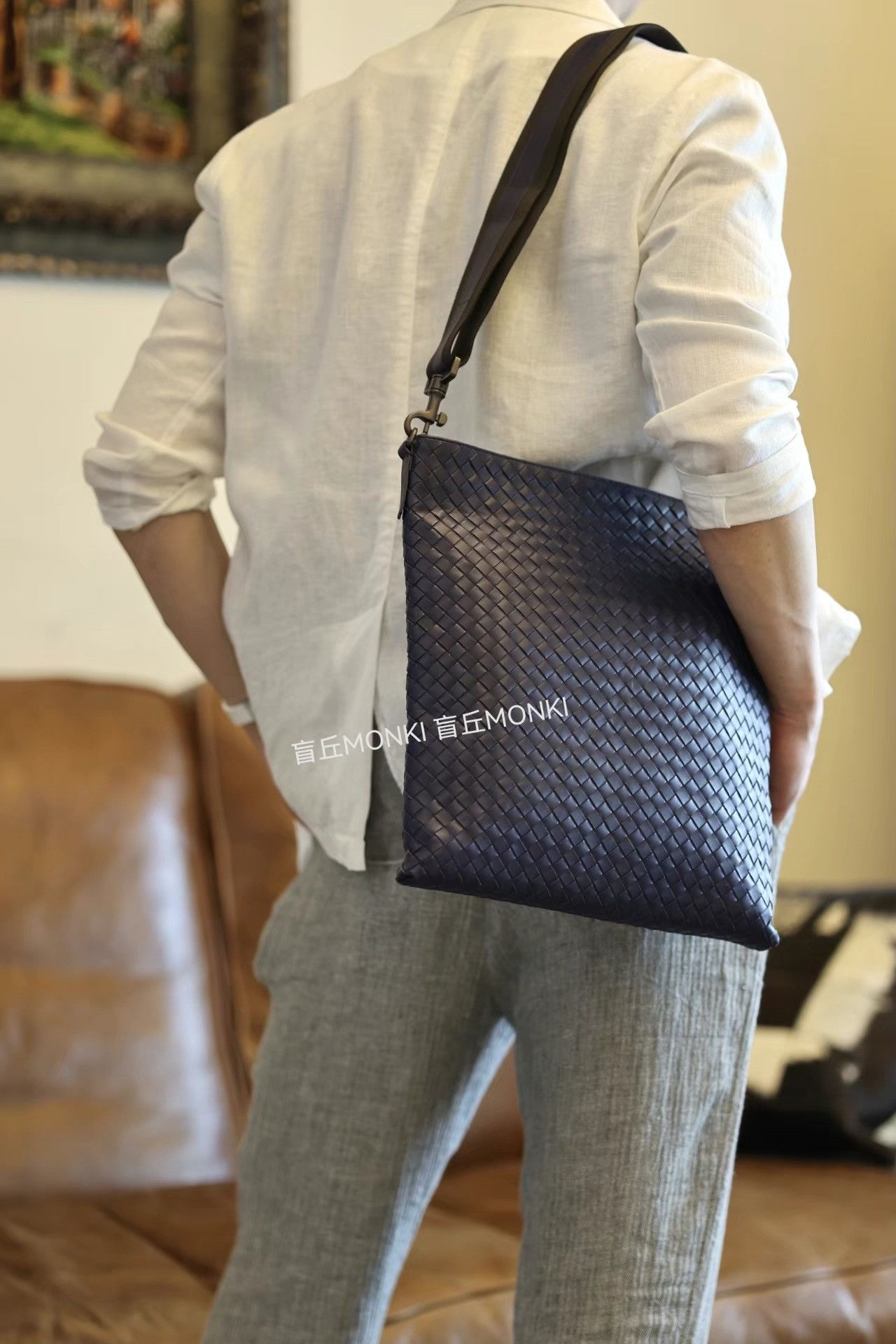 Bottega Veneta BV Men's Crossbody Shoulder Commuter Laptop Bag K32 Size ONE SIZE - 5 Thumbnail