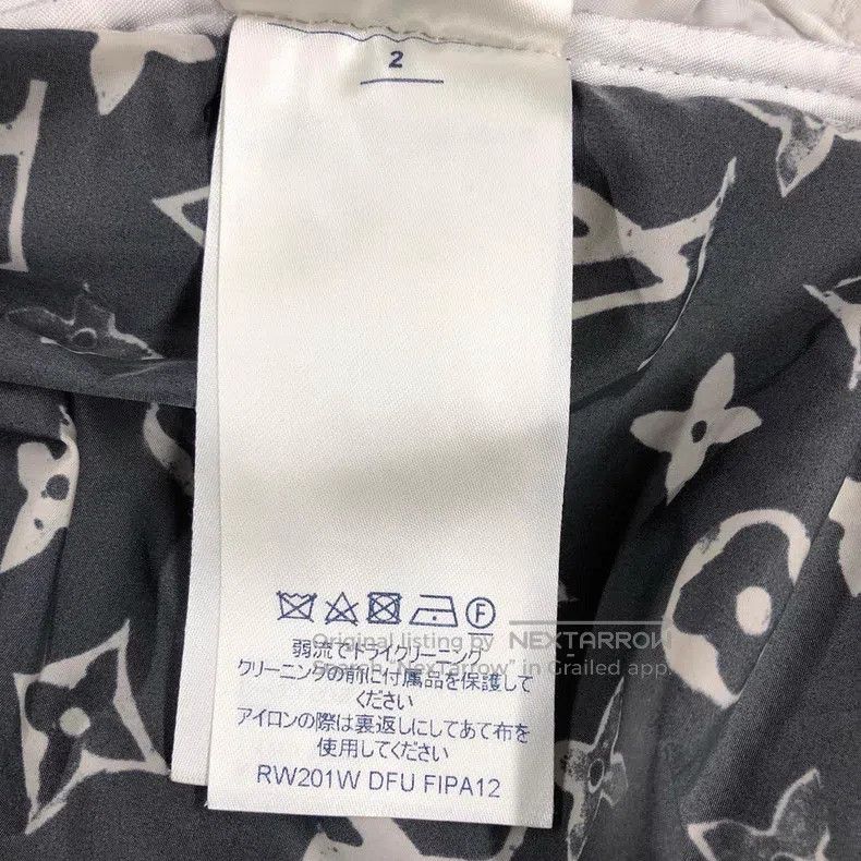 Louis Vuitton Louis Vuitton Black and white full print shorts Size US 34 / EU 50 - 6 Thumbnail