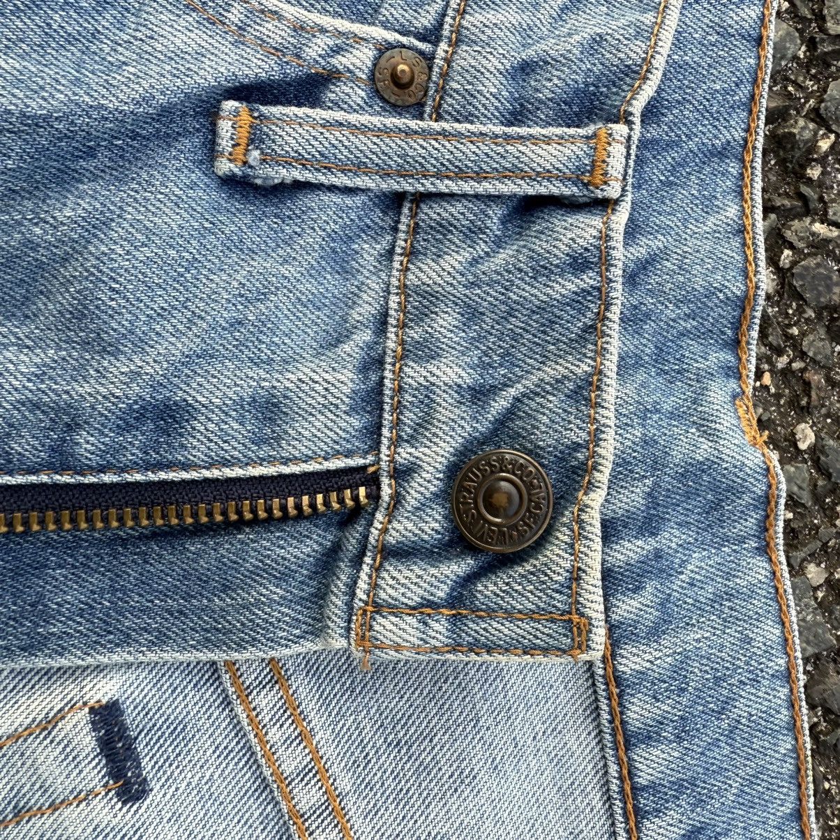 Levi's Vintage Clothing VINTAGE 93' LEVI'S W509 FADED RIPPEP DENIM JEAN PANTS Size US 29 - 10 Thumbnail