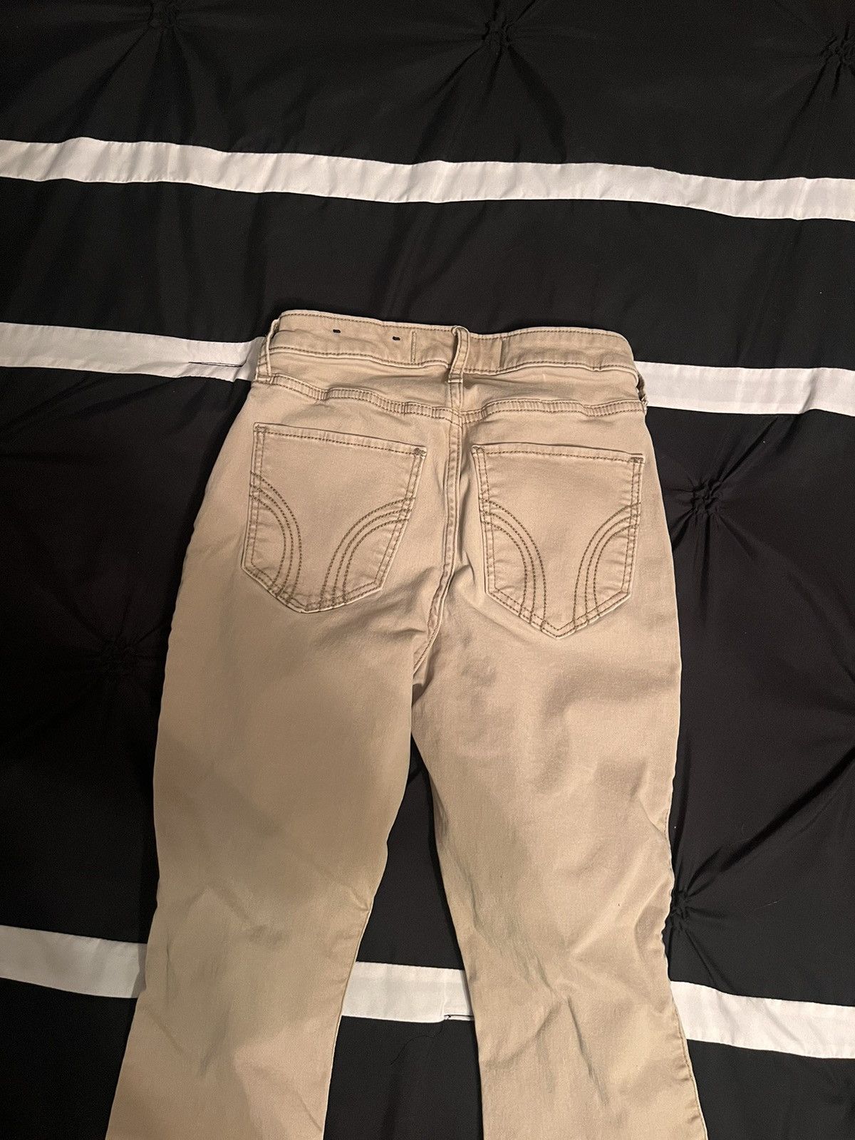 Hollister Women’s Hollister Khaki pants Size 26" / US 2 / IT 38 - 2 Thumbnail