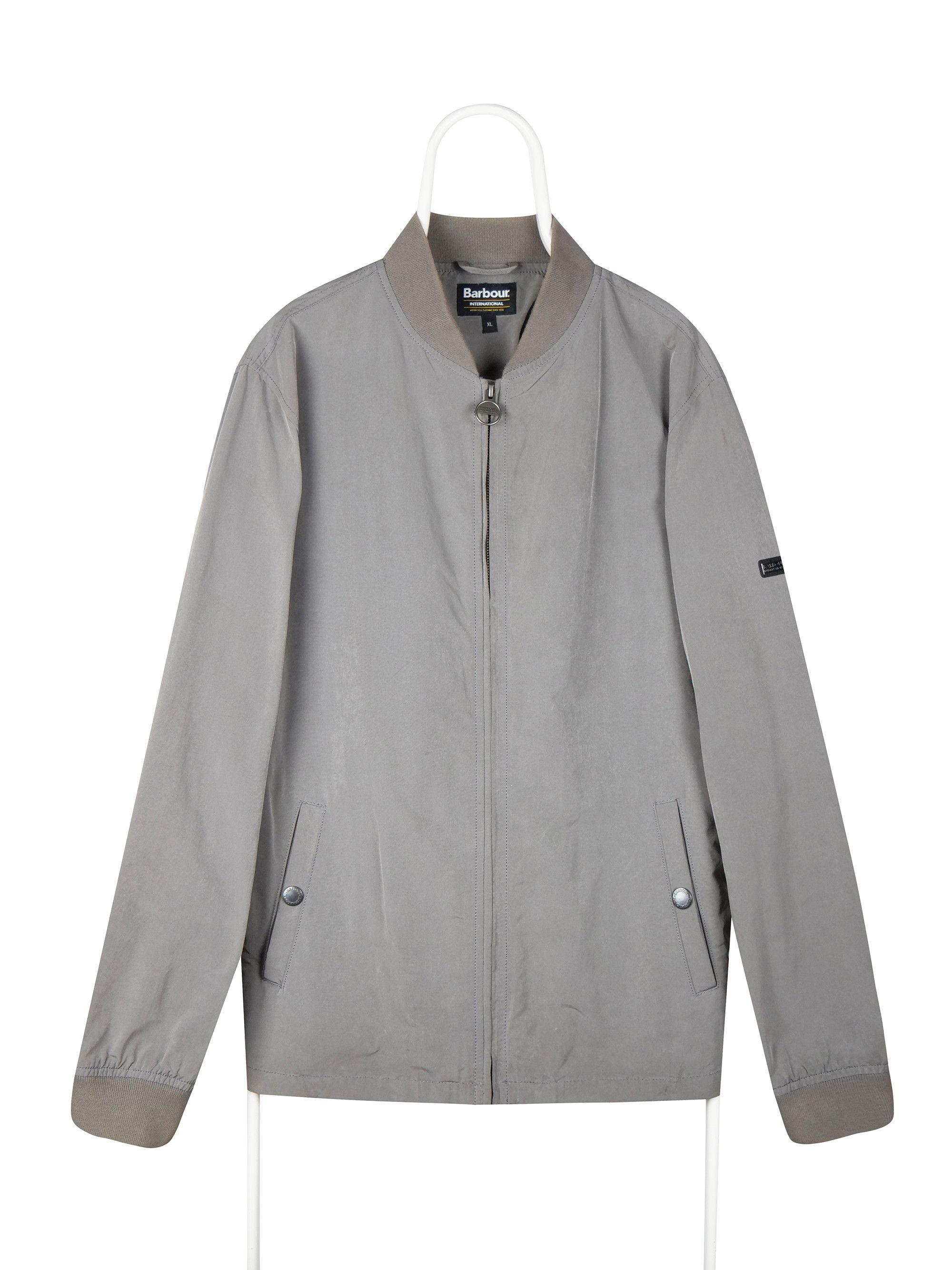 Barbour Barbour International light jacket Size US XL / EU 56 / 4 - 1 Thumbnail