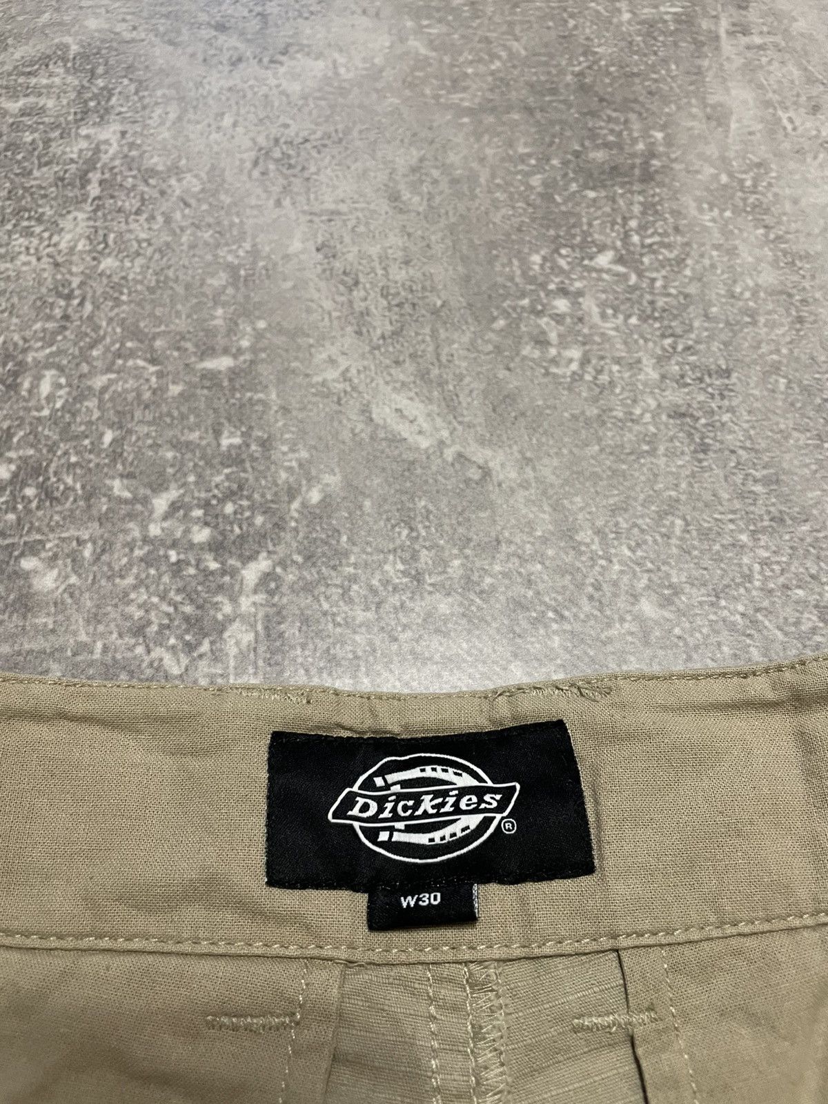 Dickies × Vintage Vintage Dickies Baige Cargo Shorts Size 30 Size US 30 / EU 46 - 9 Thumbnail