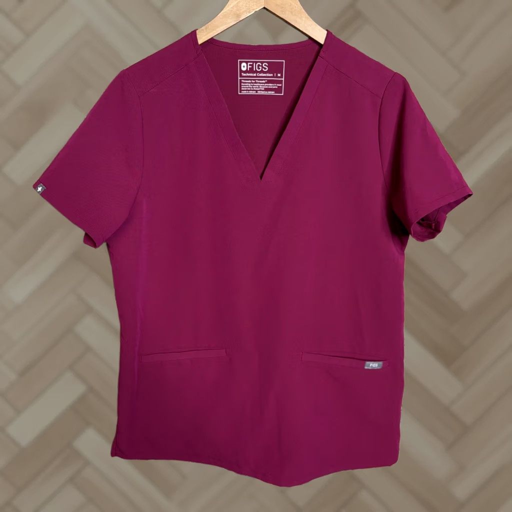 Vintage Figs FW1100 Technical Collection Scrub Top Women M Pink Magenta Solid Polyester Medical Shirt 21” Pit to Pit 26” Back Hem Mens Women Girls Size M / US 6-8 / IT 42-44 - 1 Thumbnail