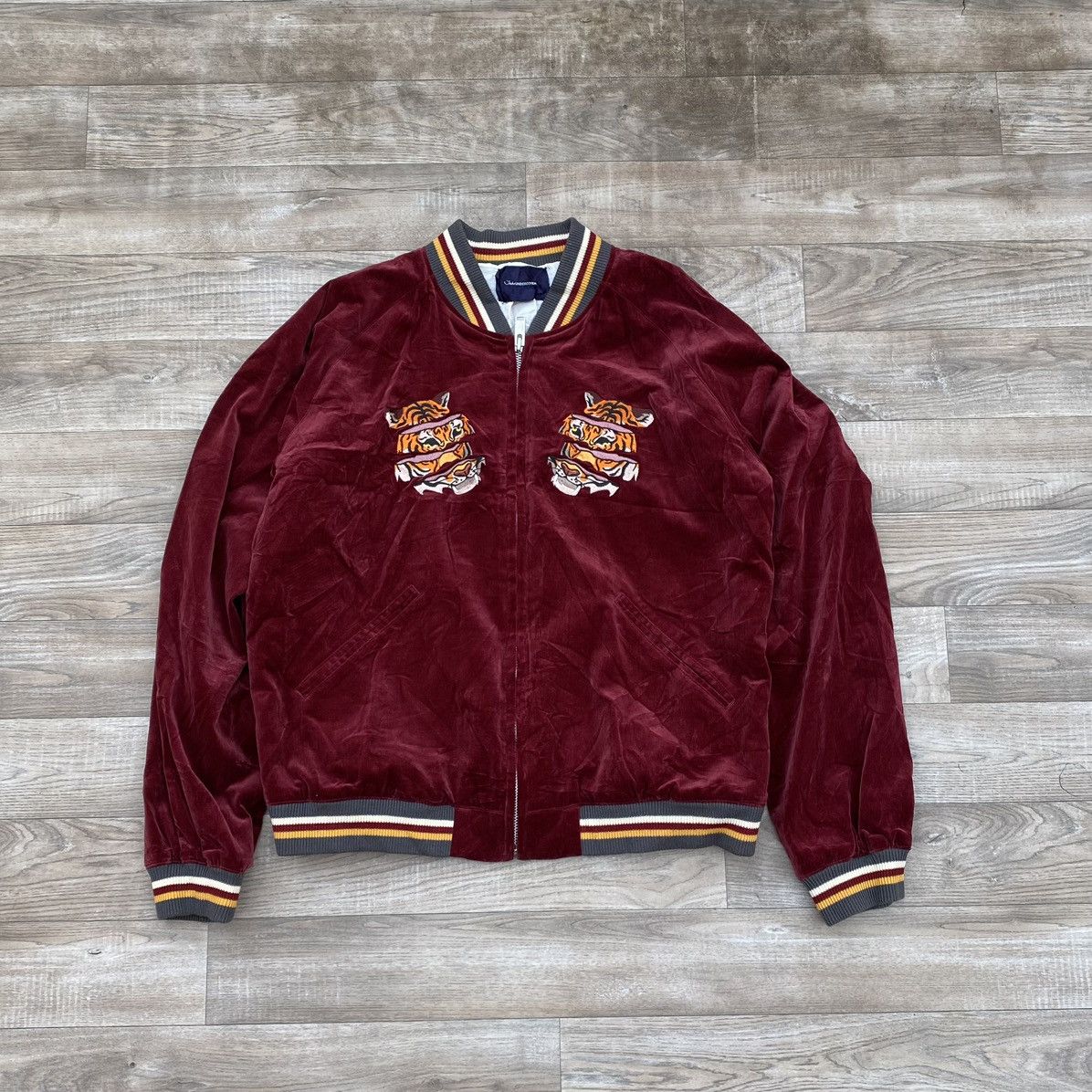 Undercover Undercover Sukajan Bomber extremely rare seize M Size US M / EU 48-50 / 2 - 1 Thumbnail