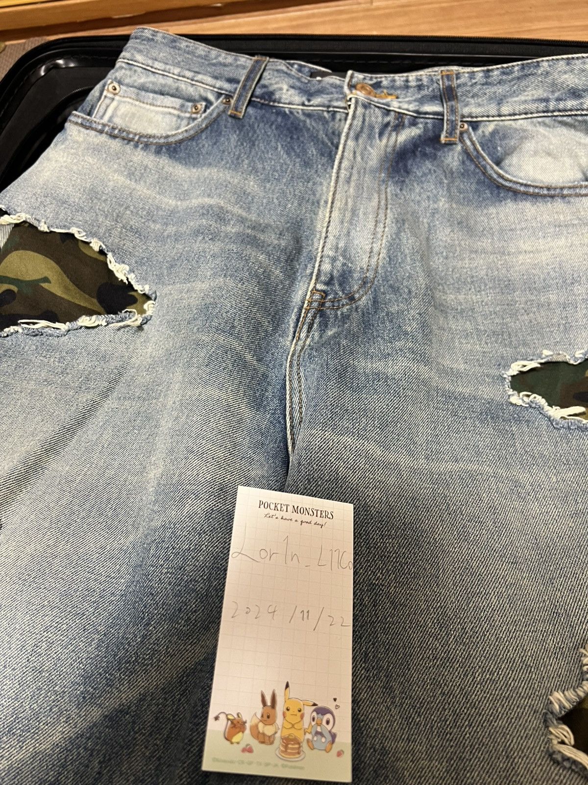 Balenciaga Balenciaga 21AW Camo Layered Destroyed Denim Size US 31 - 11 Thumbnail