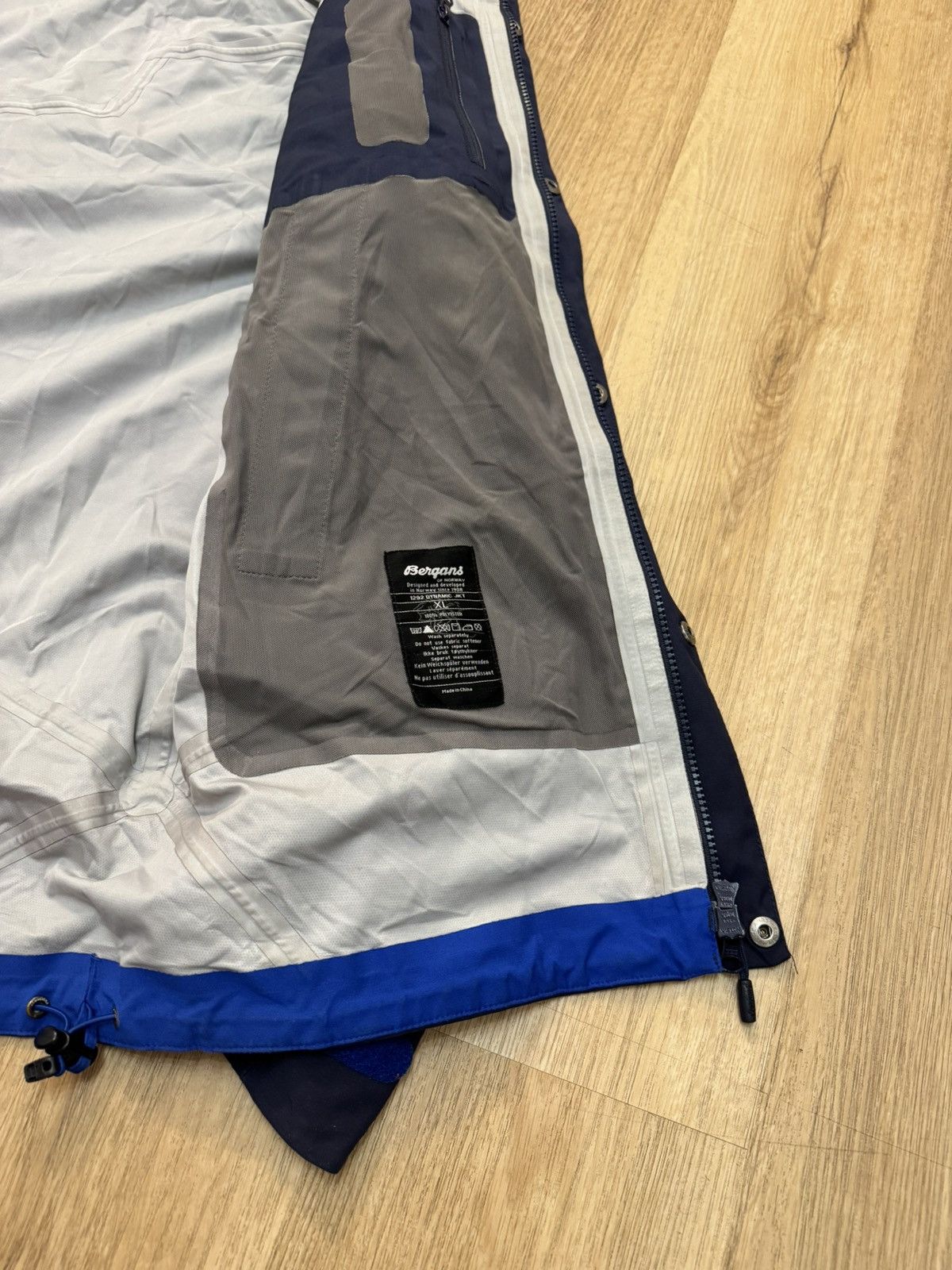 Bergans Bergans 1292 Dynamic Jacket Dermizax Ski Gorpcore size XL Size US XL / EU 56 / 4 - 16 Thumbnail
