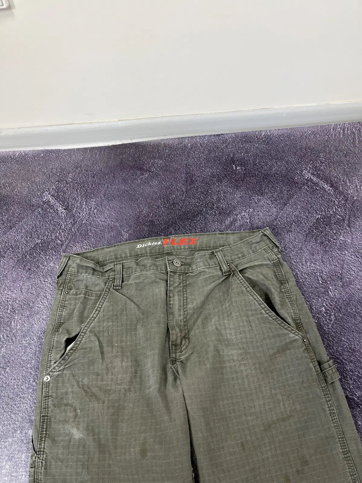 Dickies × Vintage Vintage Dickies Y2K Olive Work Hype Baggy Pants Size US 34 / EU 50 - 8 Thumbnail