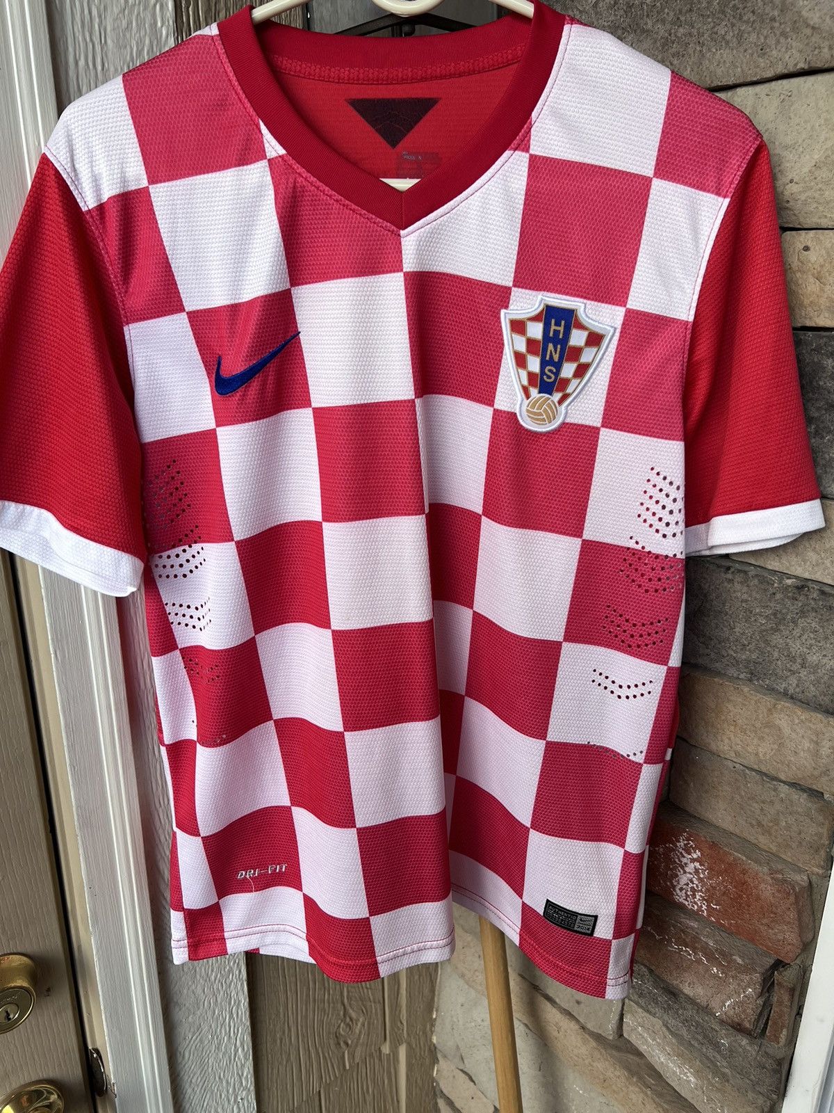 Nike Croatia Jersey 2014 Size US M / EU 48-50 / 2 - 1 Preview