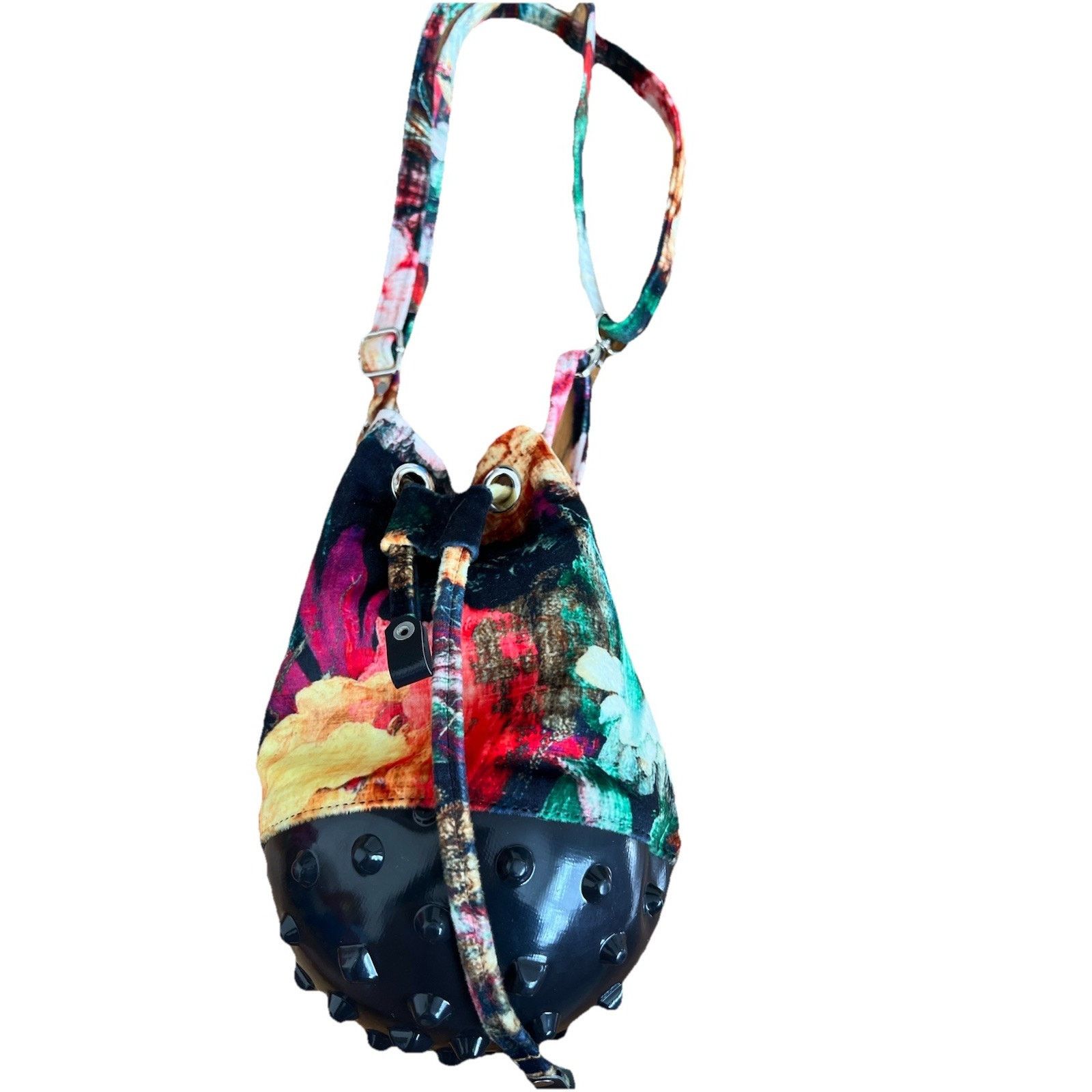 & Other Stories Medusa Bucket Womem Print Crossbody Bag B000492 Size ONE SIZE - 1 Thumbnail