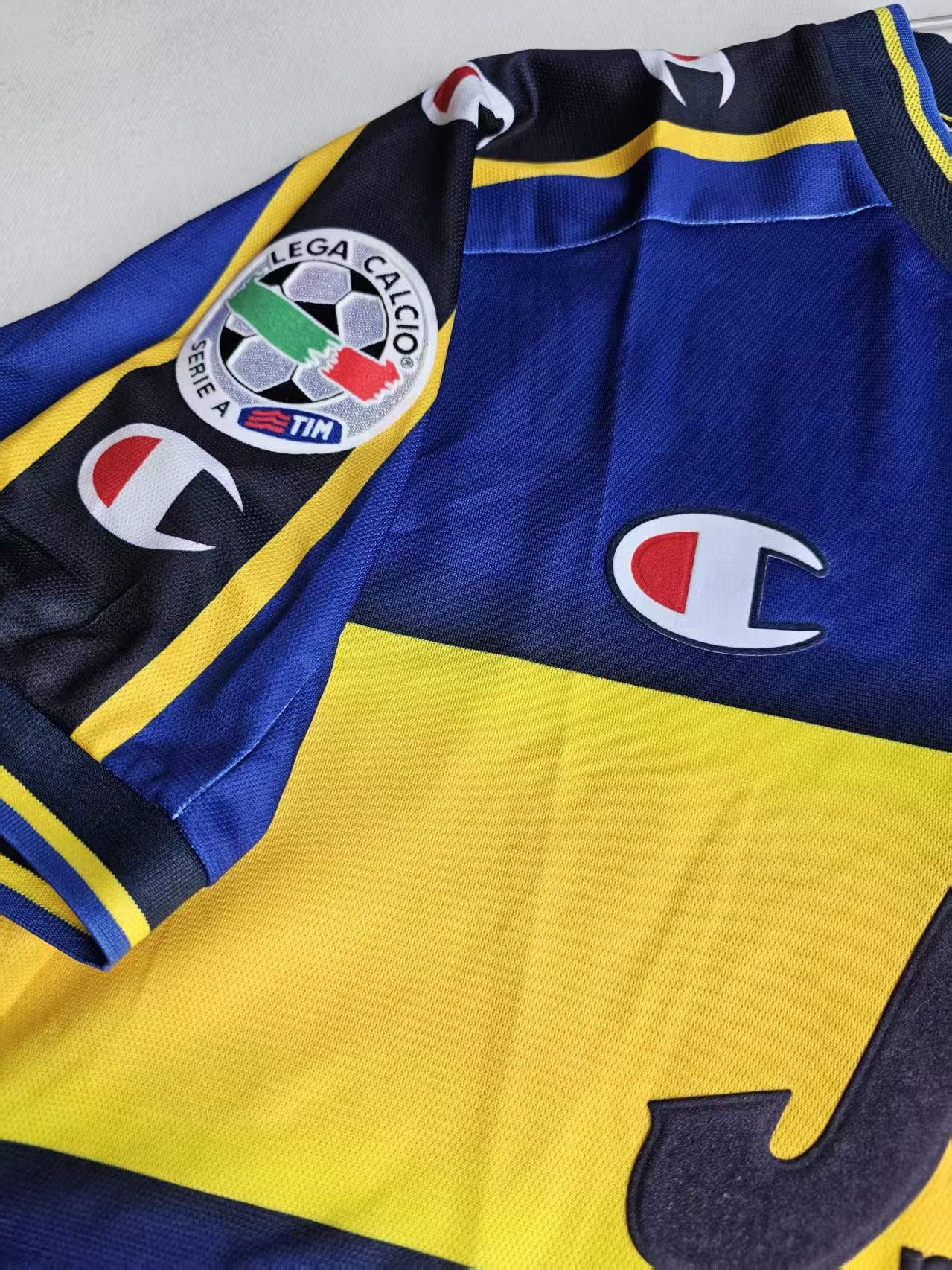 Other 2001-02 Parma 10 Nakata Hidetoshi Jersey Size US XXL / EU 58 / 5 - 4 Thumbnail