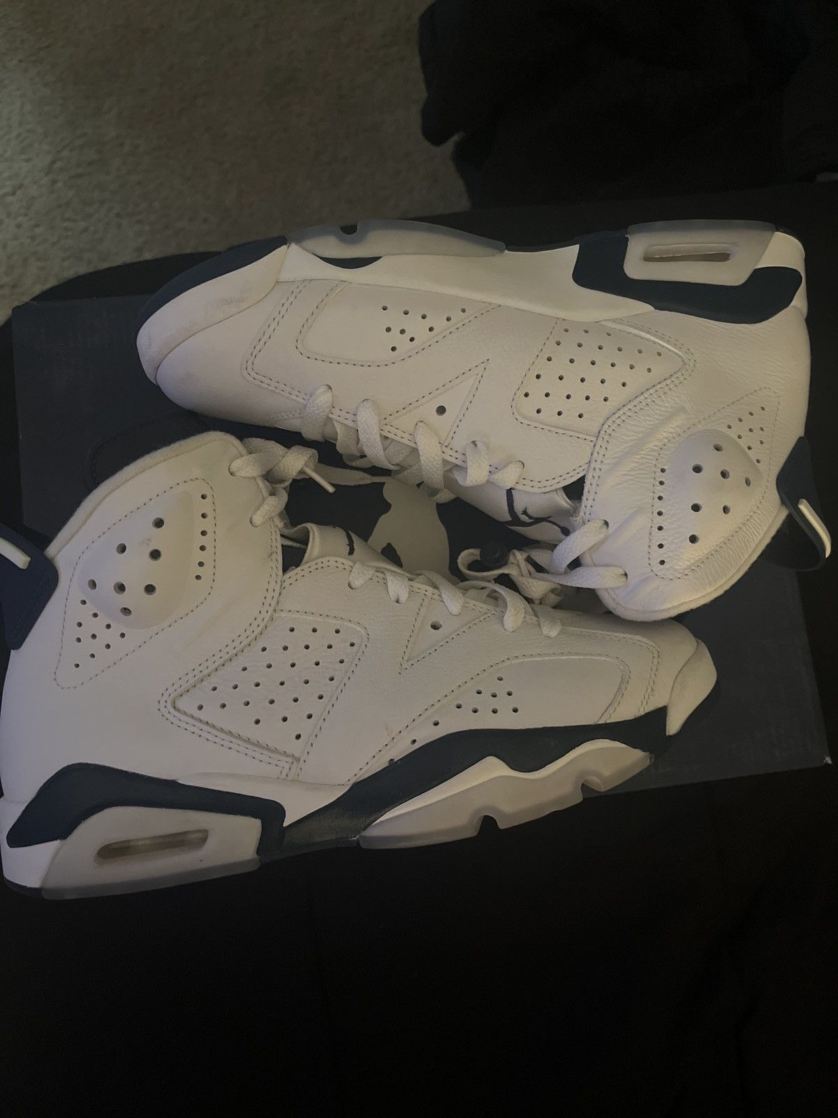 Jordan Brand × Nike Jordan 6 Navy Size US 8 / EU 41 - 2 Thumbnail