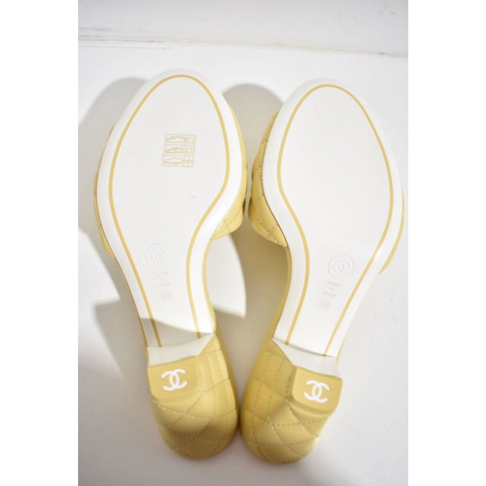 Chanel 22P Quilted CC Logo Cone Heel Mule Slide Sandal 41.5 Size US 11.5 / IT 41.5 - 11 Thumbnail