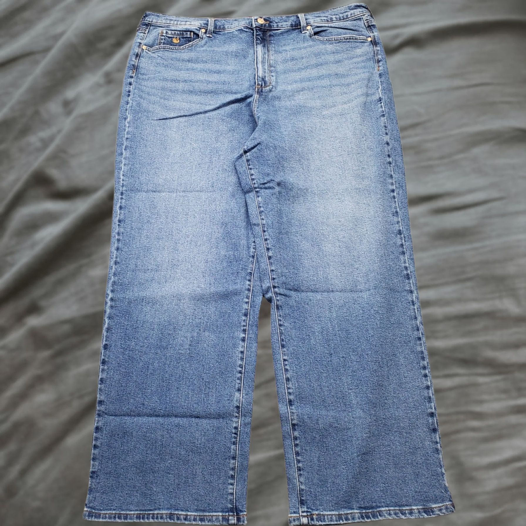 Gloria Vanderbilt Gloria Vanderbilt Jeans Womens 22 Blue Denim Stretch Relaxed Fit Straight Leg Jeans 22 Womens Blue Denim Stretch Relaxed Fit Straight Leg Mens? Size 40" / US 18 - 1 Thumbnail