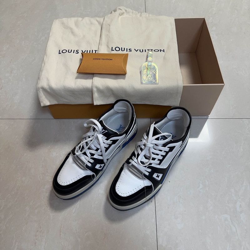 Louis Vuitton Louis Vuitton Trainer Low-Top Fashion Sneakers 0079 Size US 8.5 / EU 41-42 - 1 Thumbnail