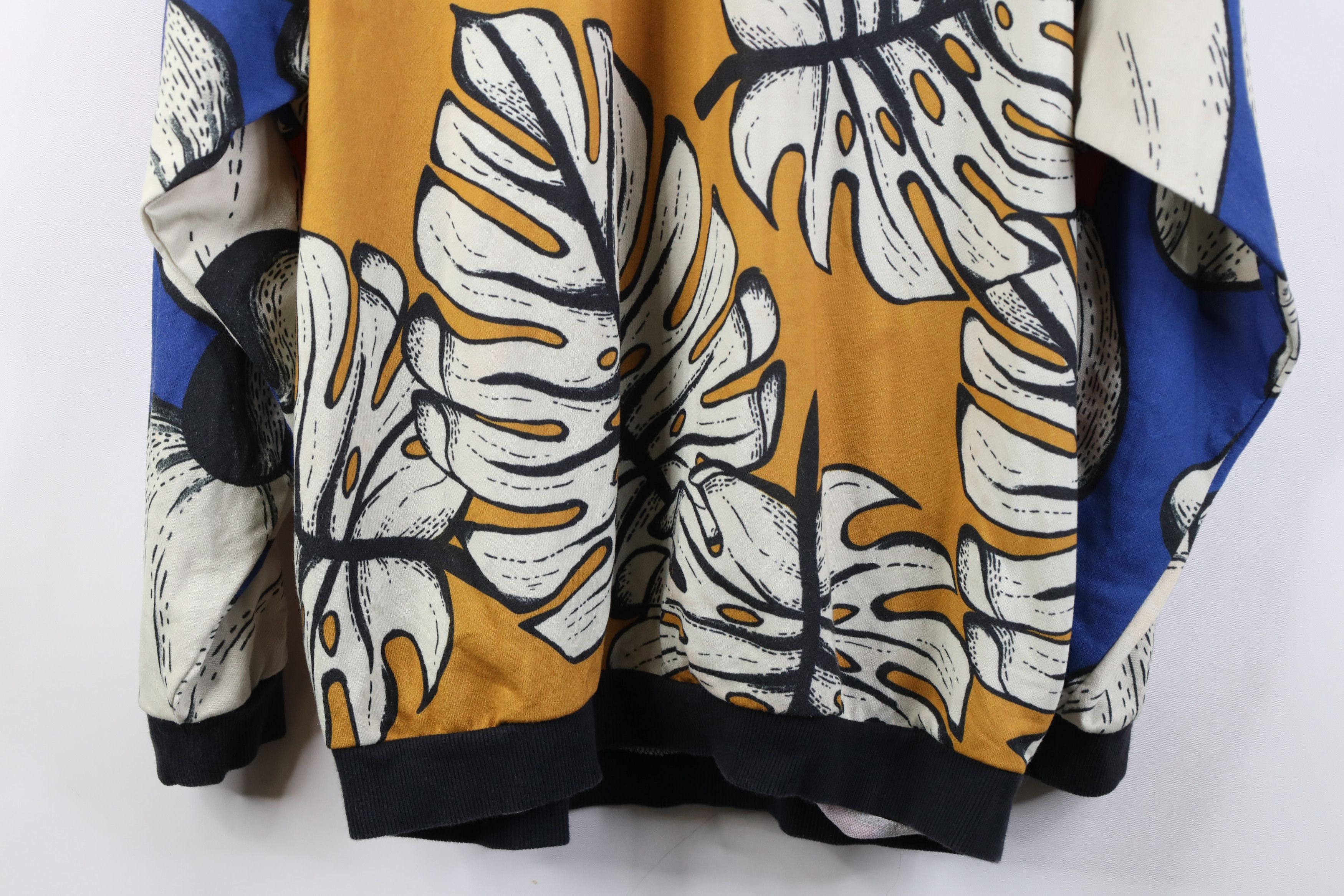 Adidas Adidas x The Farm Spell Out Pineapple Boyfriend Sweatshirt Size L / US 10 / IT 46 - 15 Thumbnail