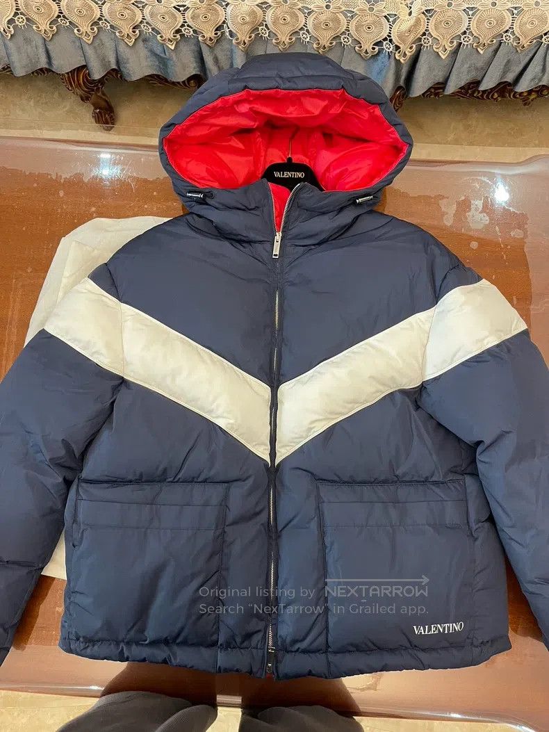 Valentino Valentino Down jacket Size US S / EU 44-46 / 1 - 8 Thumbnail