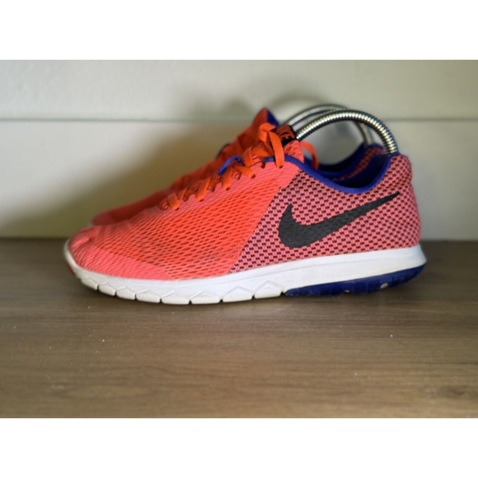 Nike Nike Free RN Motion Flyknit Women’s Shoes Sz 7 - Crim/Black Size US 4.5 / IT 34.5 - 3 Thumbnail