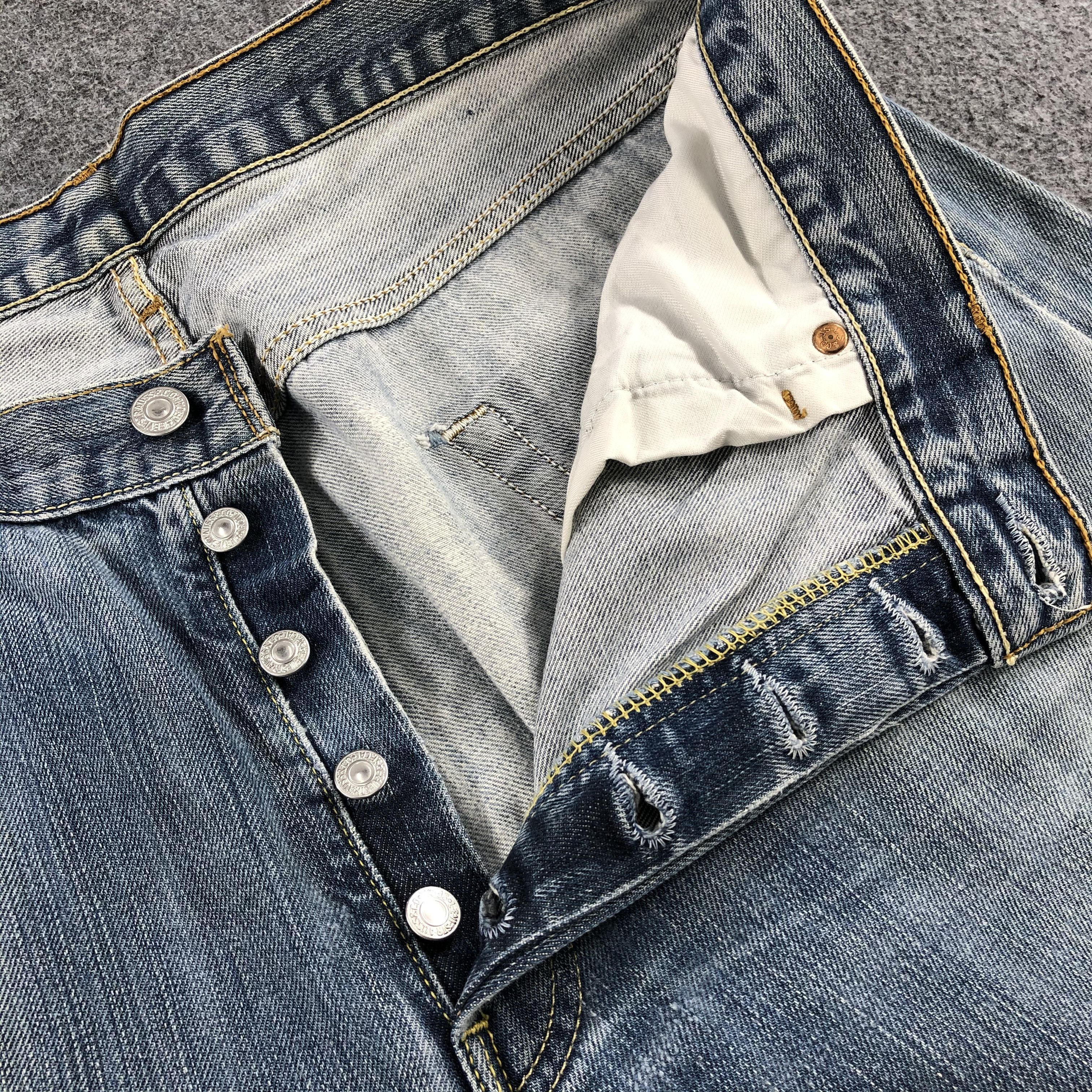 Levi's Vintage Blue Wash Levis 501 Jeans-J1421 Size US 36 / EU 52 - 10 Thumbnail