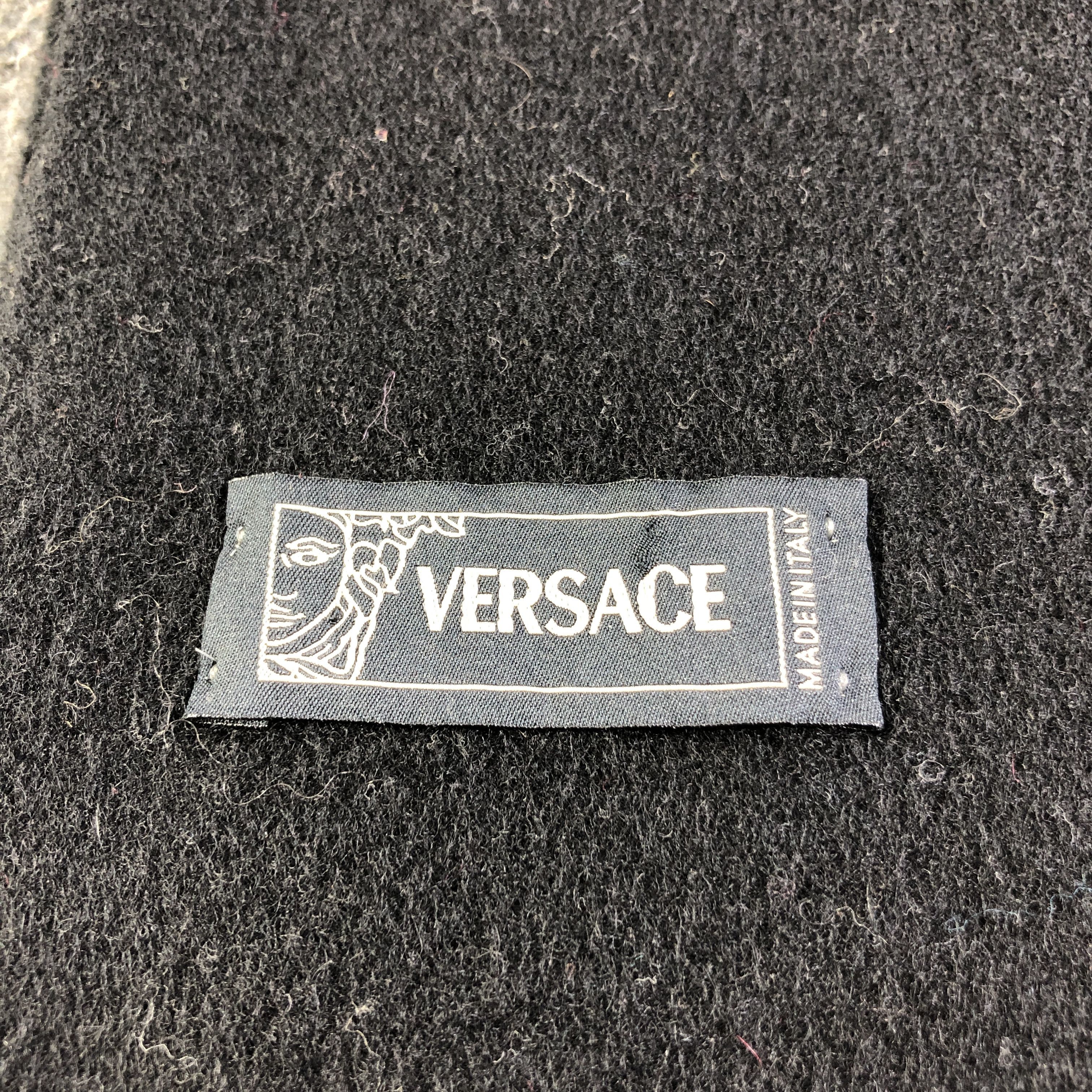 Versace Versace Plain Wool Scarf Muffler V2691 Size ONE SIZE - 6 Thumbnail