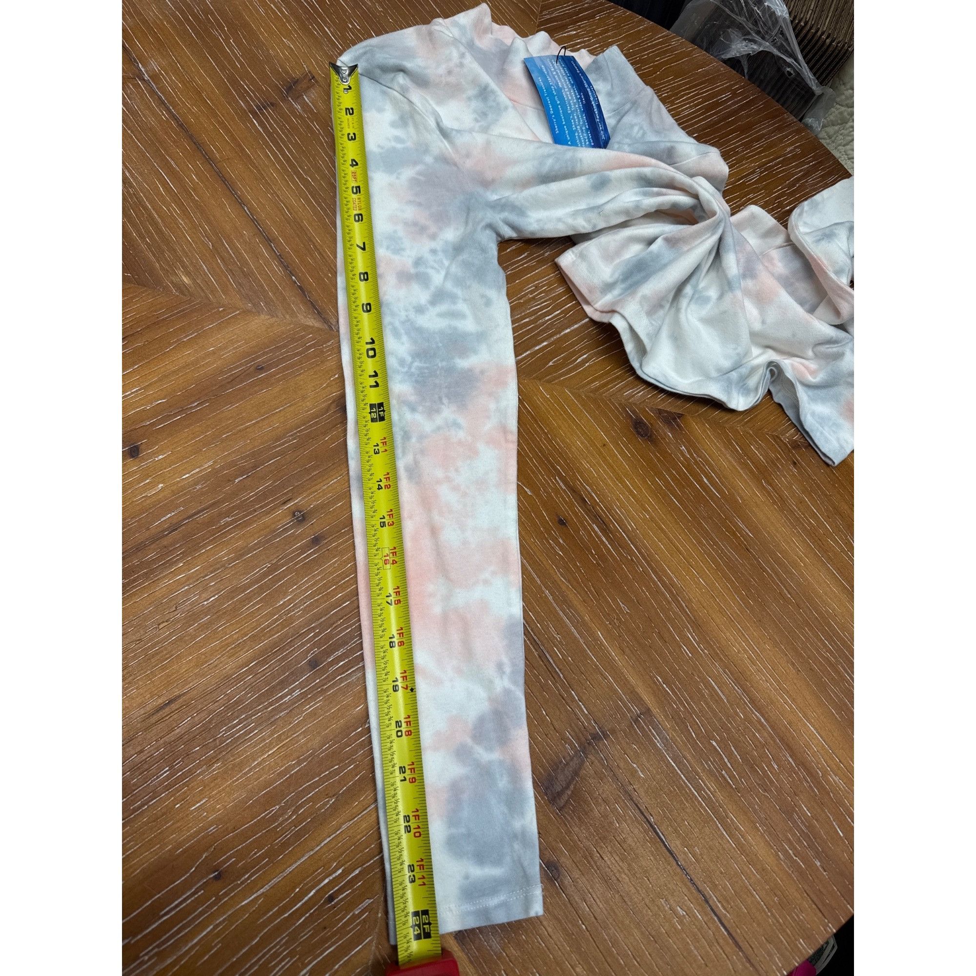 Other Wild Fable Womens Tie-Dye Long Sleeve Mock Neck Top Size M Size M / US 6-8 / IT 42-44 - 9 Thumbnail
