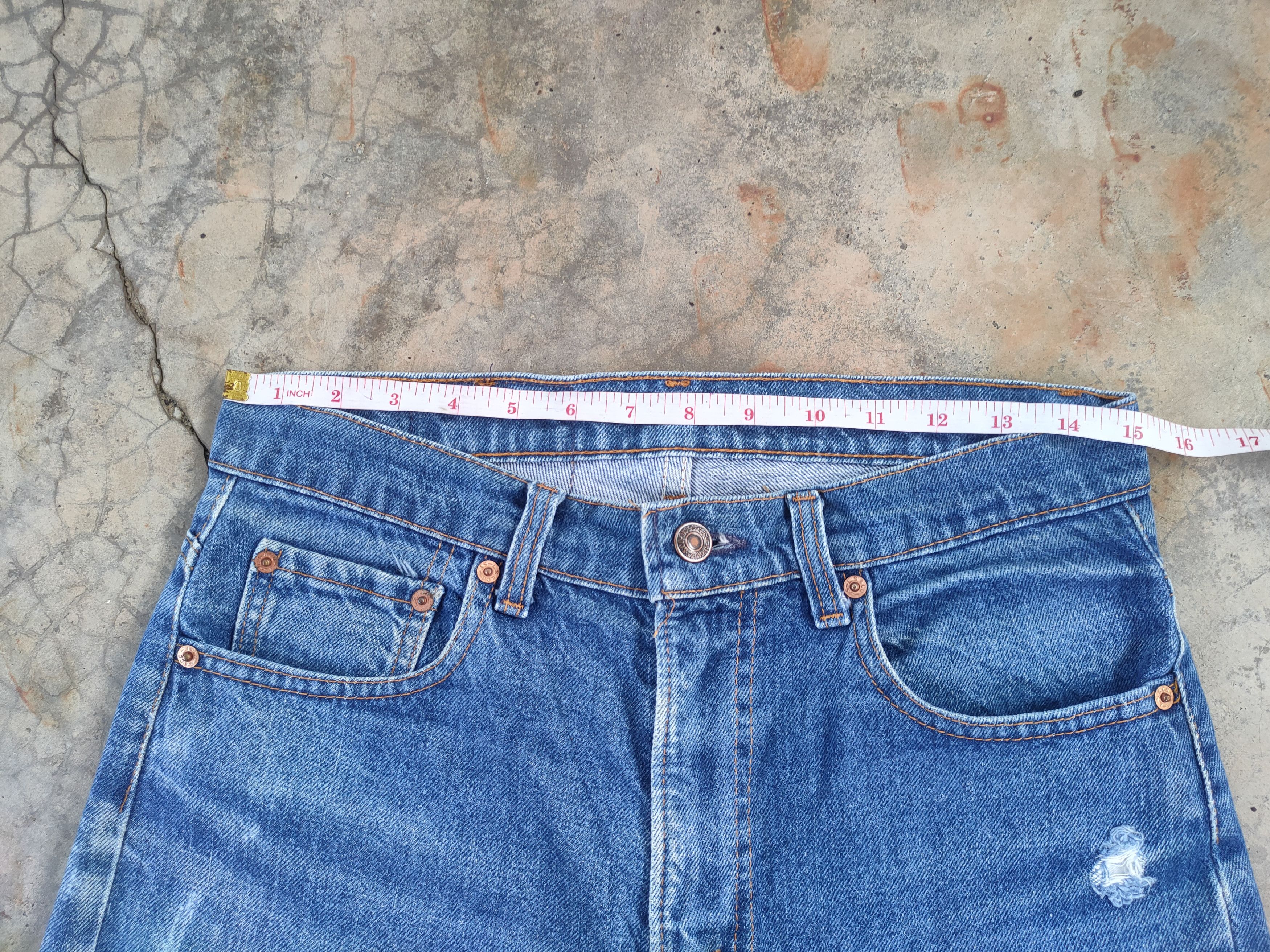 Levi's Vintage Clothing W30 VINTAGE LEVI'S 505 FADED DISTRESSED RIPPED JEANS PANTS Size US 30 / EU 46 - 6 Thumbnail