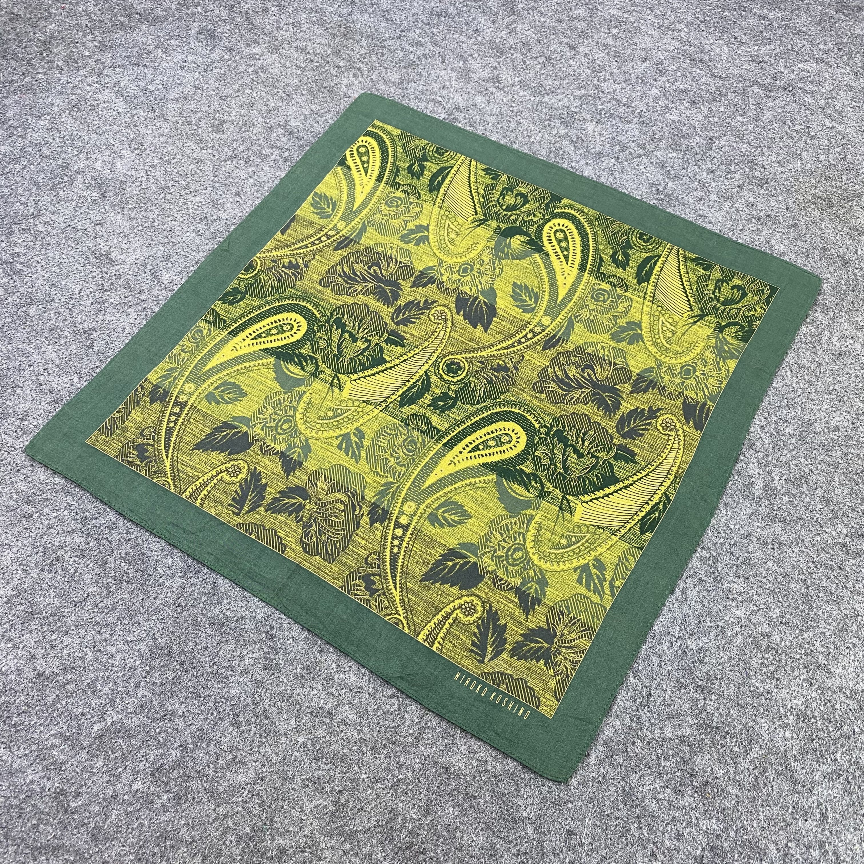 Japanese Brand Hiroko Koshino Handkerchief / Bandana / Neckerchief-B2308 Size ONE SIZE - 4 Thumbnail