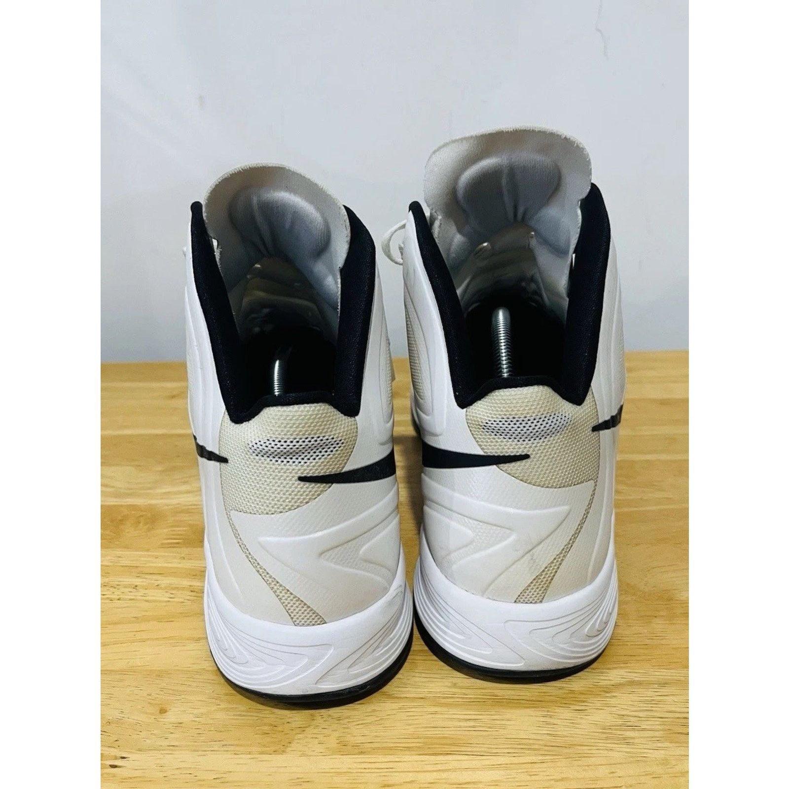 Nike Nike Hyperfuse White Black Basketball Athletic Men's Size 13 Size US 13 / EU 46 - 3 Thumbnail