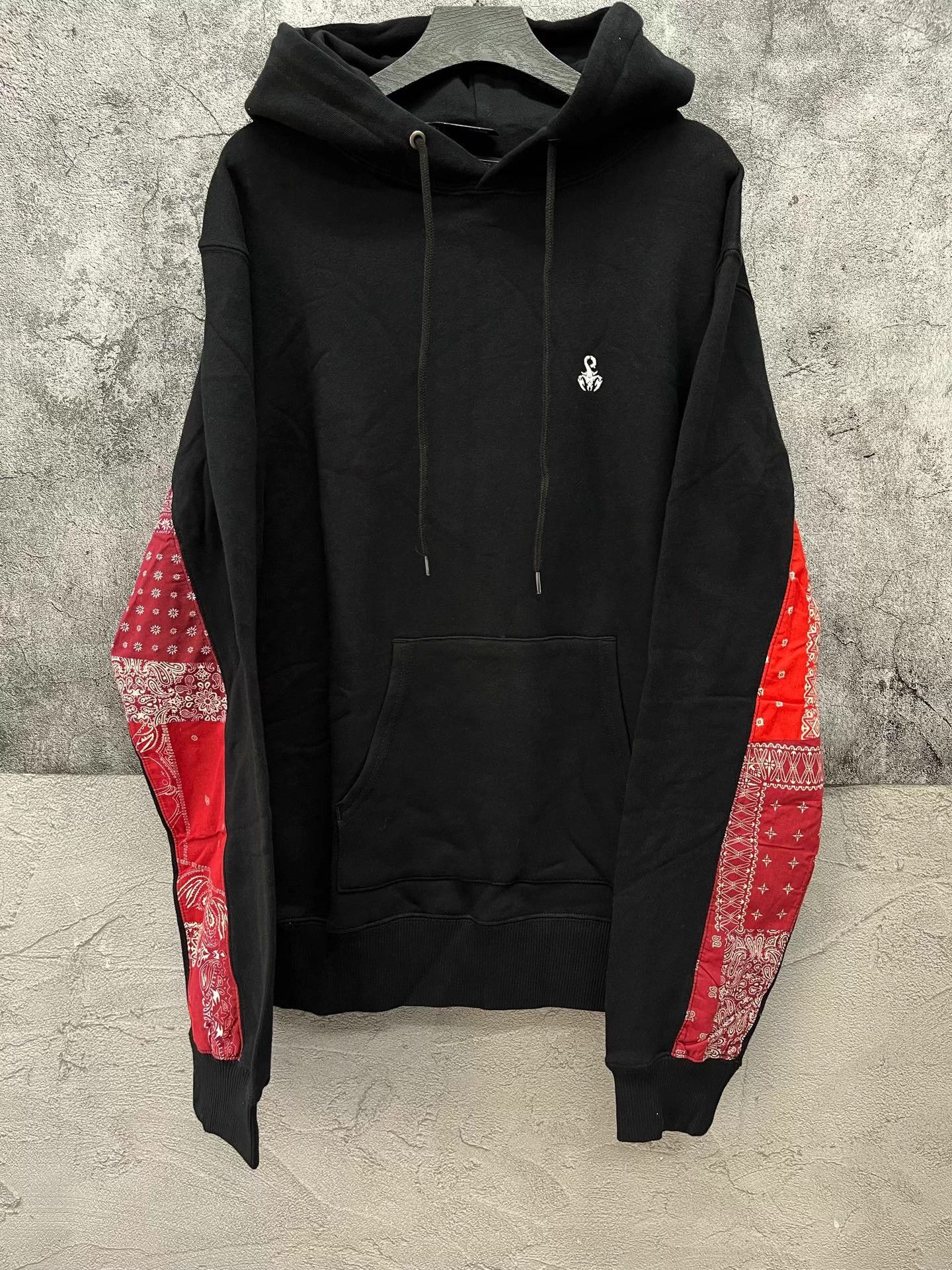 Sophnet. Sophnet Nakayama Hirofumi Paisley spliced hoodie Size S Size US S / EU 44-46 / 1 - 2 Thumbnail
