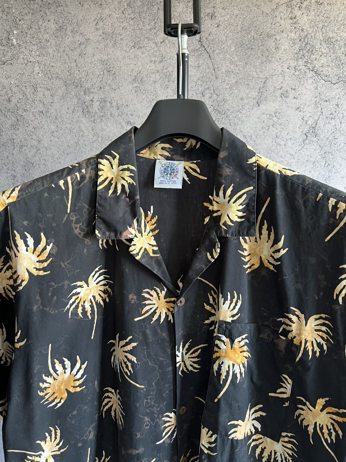 Vintage Vintage Caribbean Club Hawaiian Shirt Button Ups Size US XL / EU 56 / 4 - 15 Thumbnail